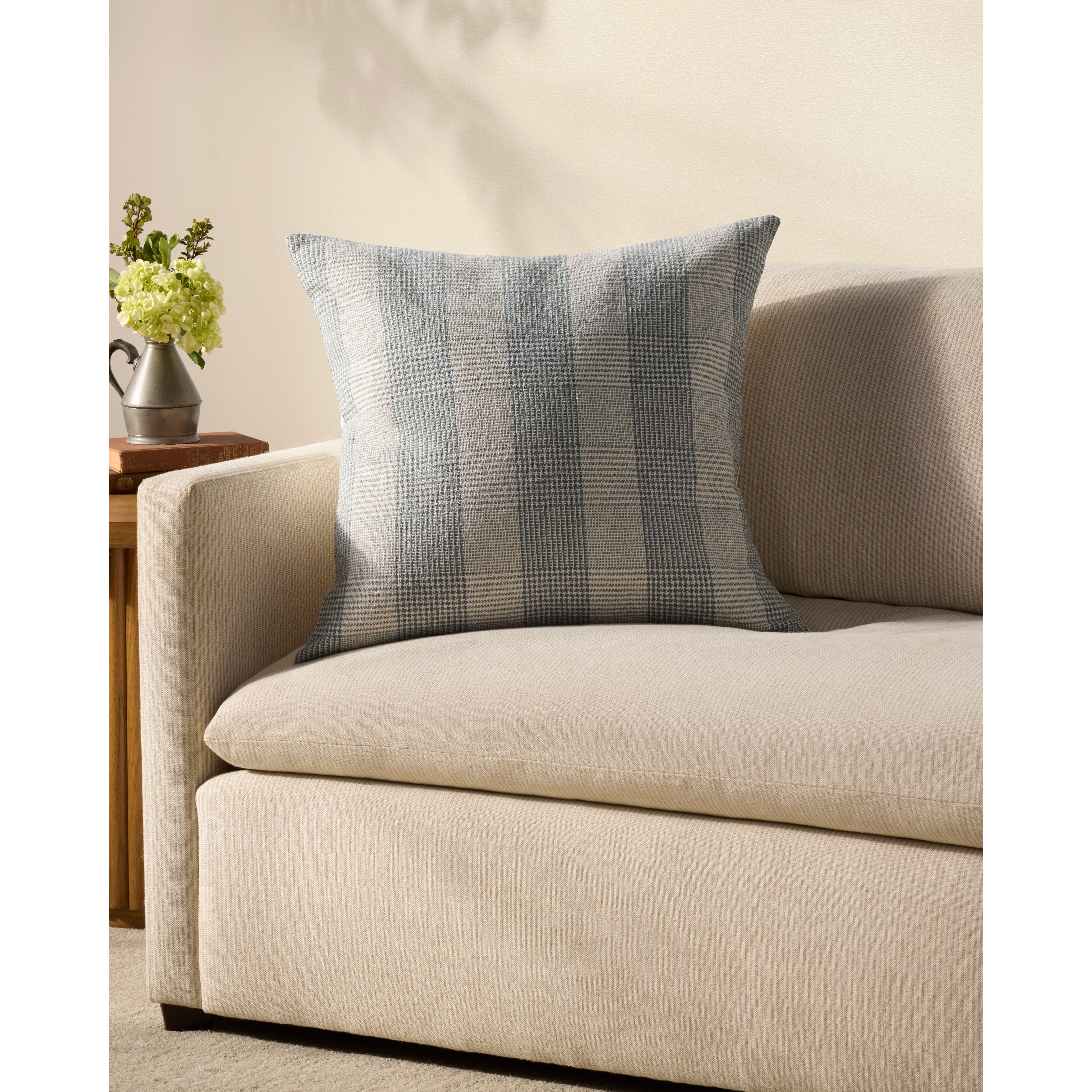 Shop artwork and discover room design services in the Dallas area. MegMade designs has been featured in HGTV magazine for their quirky victorian home design style. Visit the MegMade store in the Culver - Chicago area.