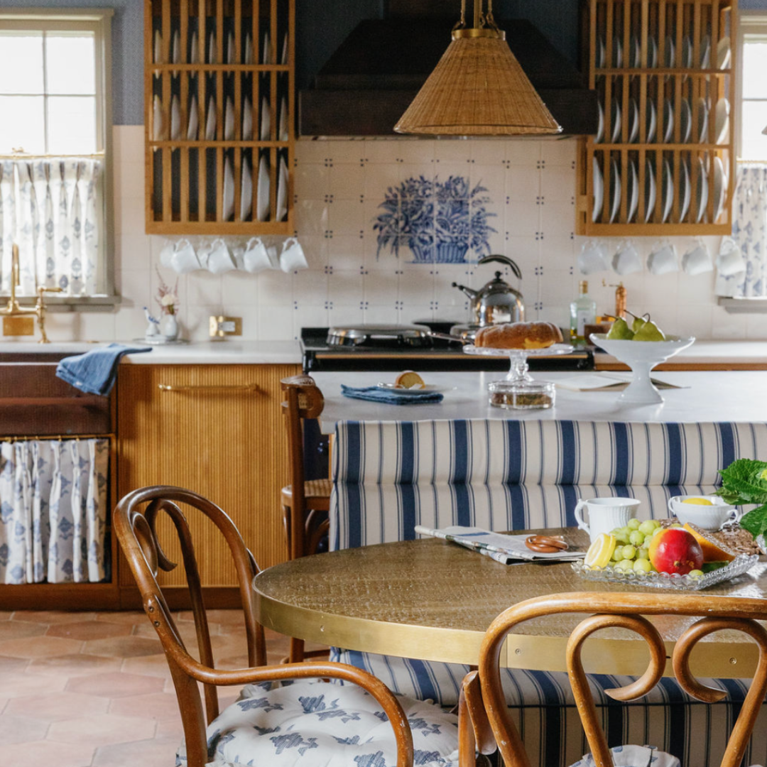Why Vintage Furniture Makes More Sense Than Ever Right Now (A Mom of 4 Tells All) - Meg’s Tuesday Tips