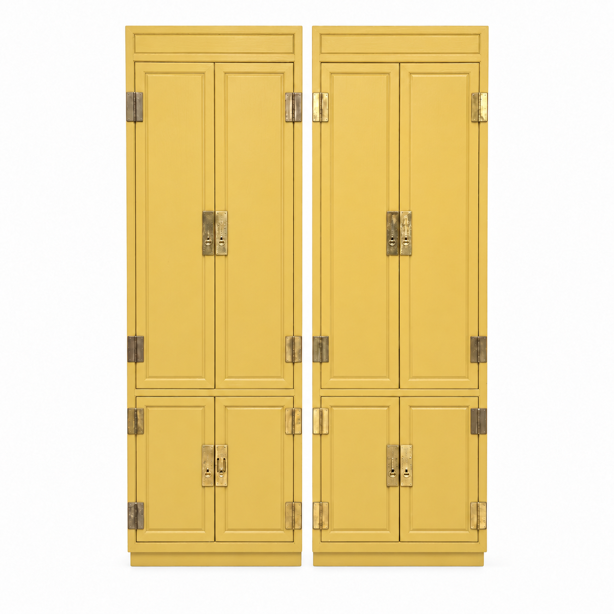08219 Henredon two-piece vintage hutch set — Cali