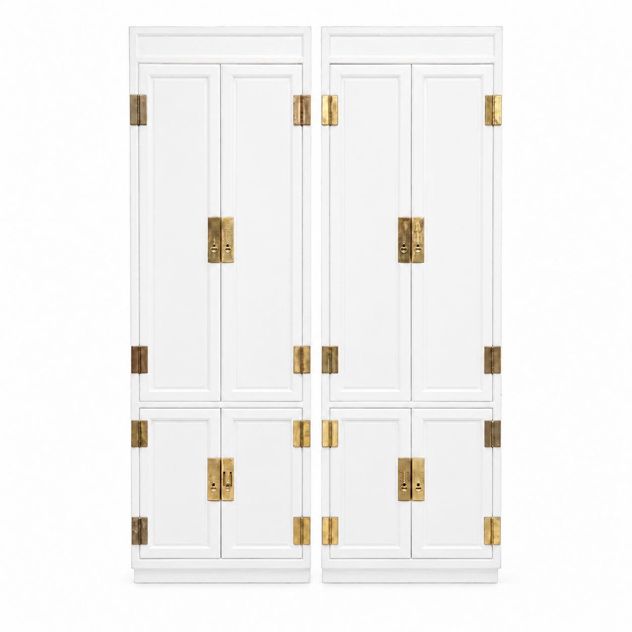 08219 Henredon two-piece vintage hutch set — White