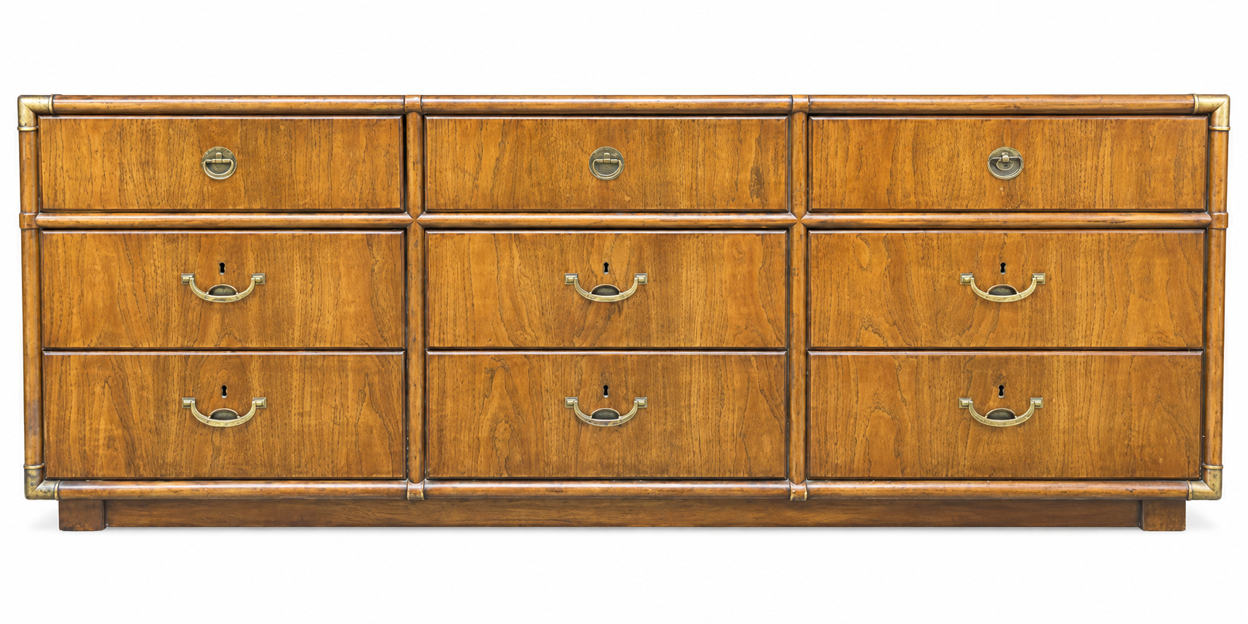 Drexel vintage dresser #08900 — clean