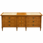 American of Martinsville vintage dresser #08942 — clean