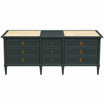 American of Martinsville vintage dresser #08942 — Hunter
