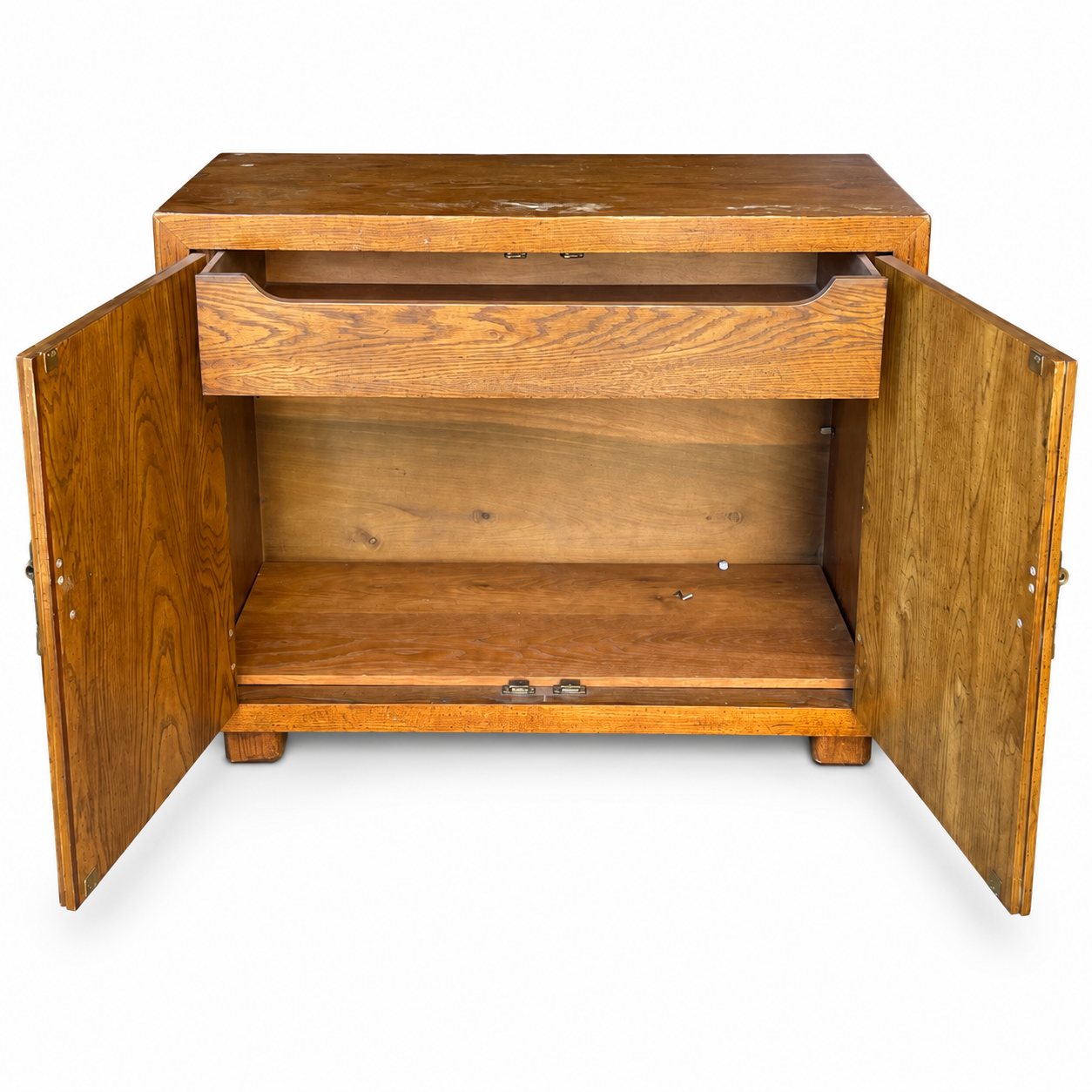 SKU 09007 Henredon cabinet gallery