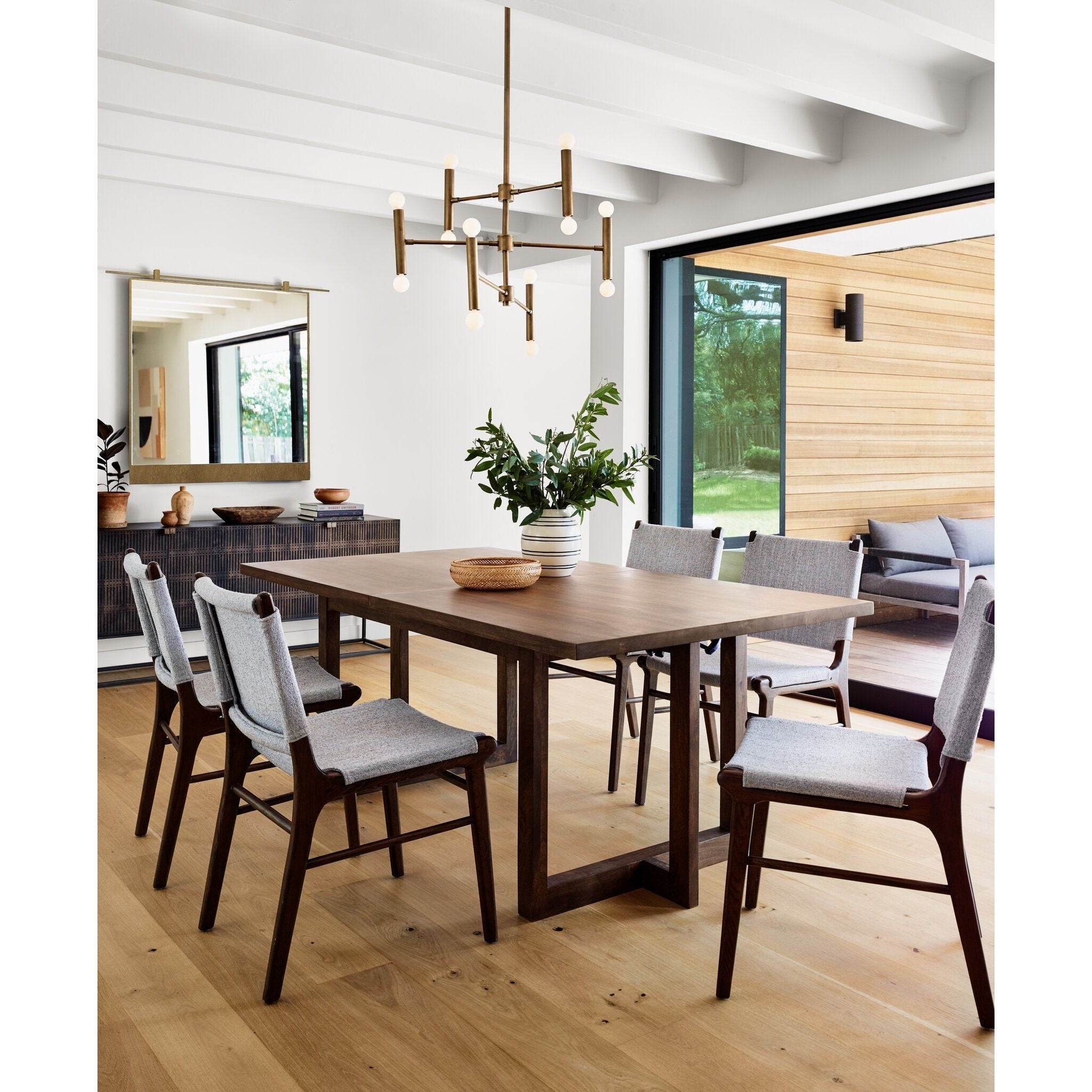 Shop cabinets and discover room design services in the Nantucket area. MegMade designs has been featured in Midwest Living for their colorful cape cod home design style. Visit the MegMade store in the Carmel - Chicago area.