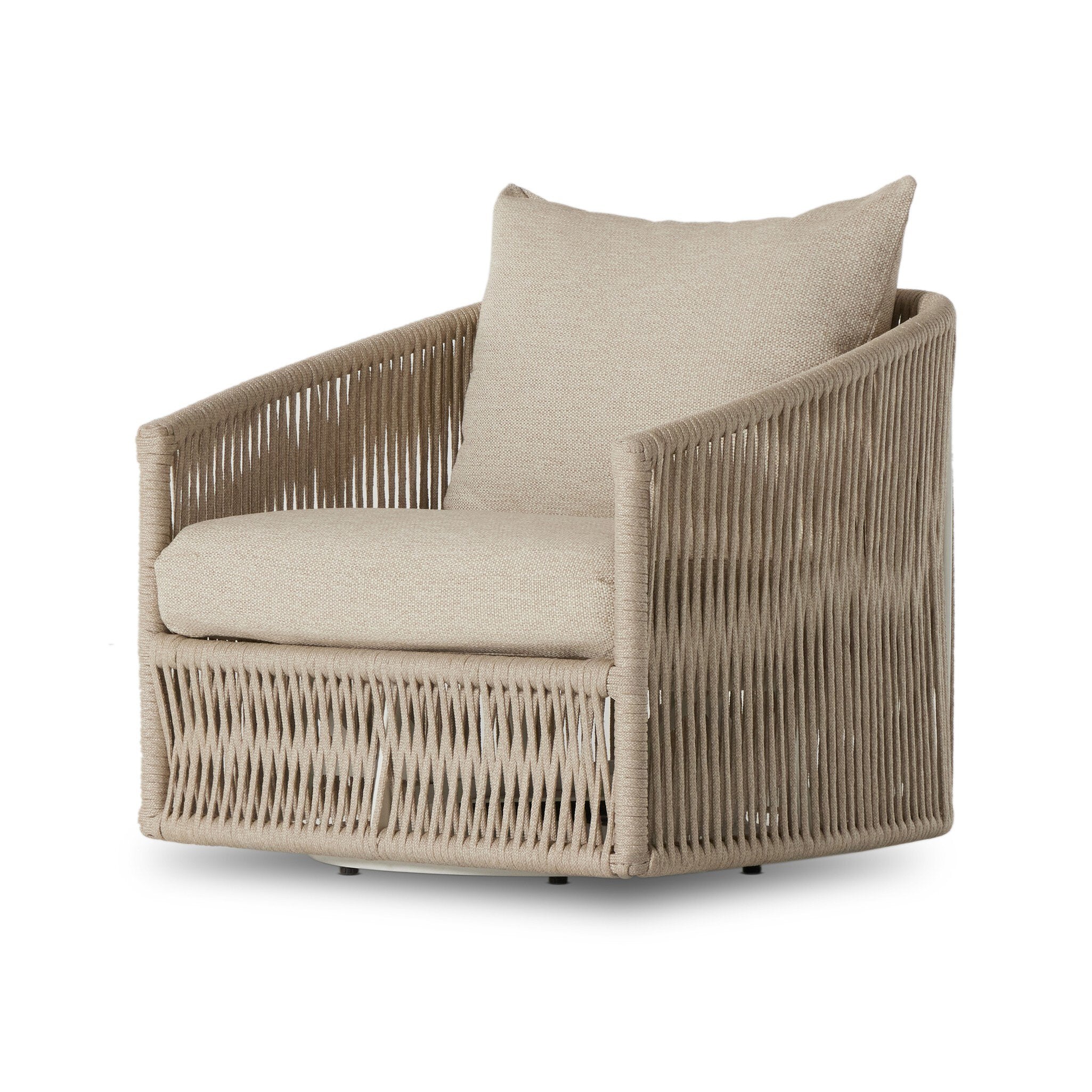 Shop cabinets and discover room design services in the Tampa area. MegMade designs has been featured in Midwest Living for their transitional mid-century modern home design style. Visit the MegMade store in the Arlington Heights - Chicago area.