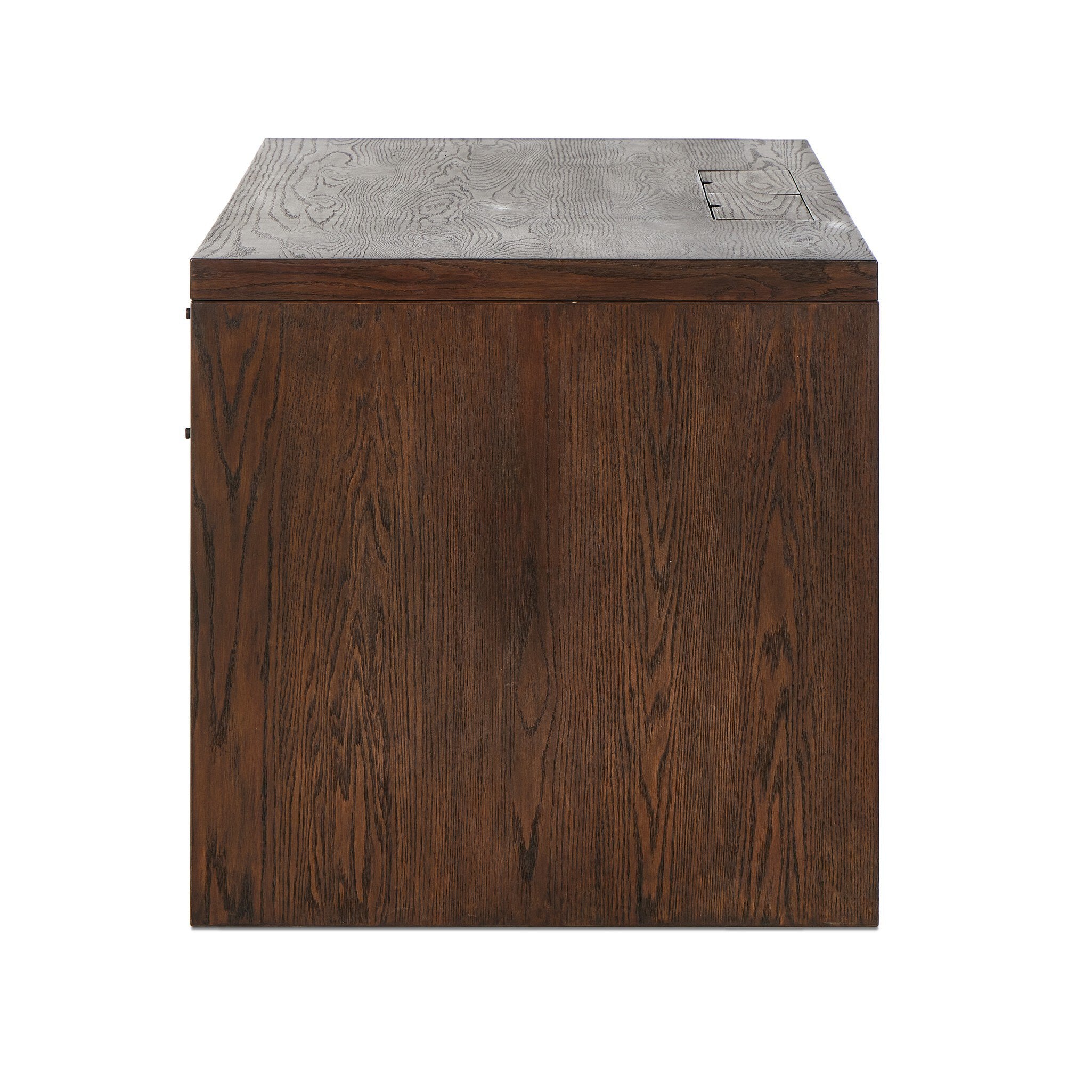 Shop chairs and discover room and home design services in the Chicago Suburbs area. MegMade designs has been featured in Midwest Living for their vintage modern cape cod home design style. Visit the MegMade store in the South Bend - Chicago area.