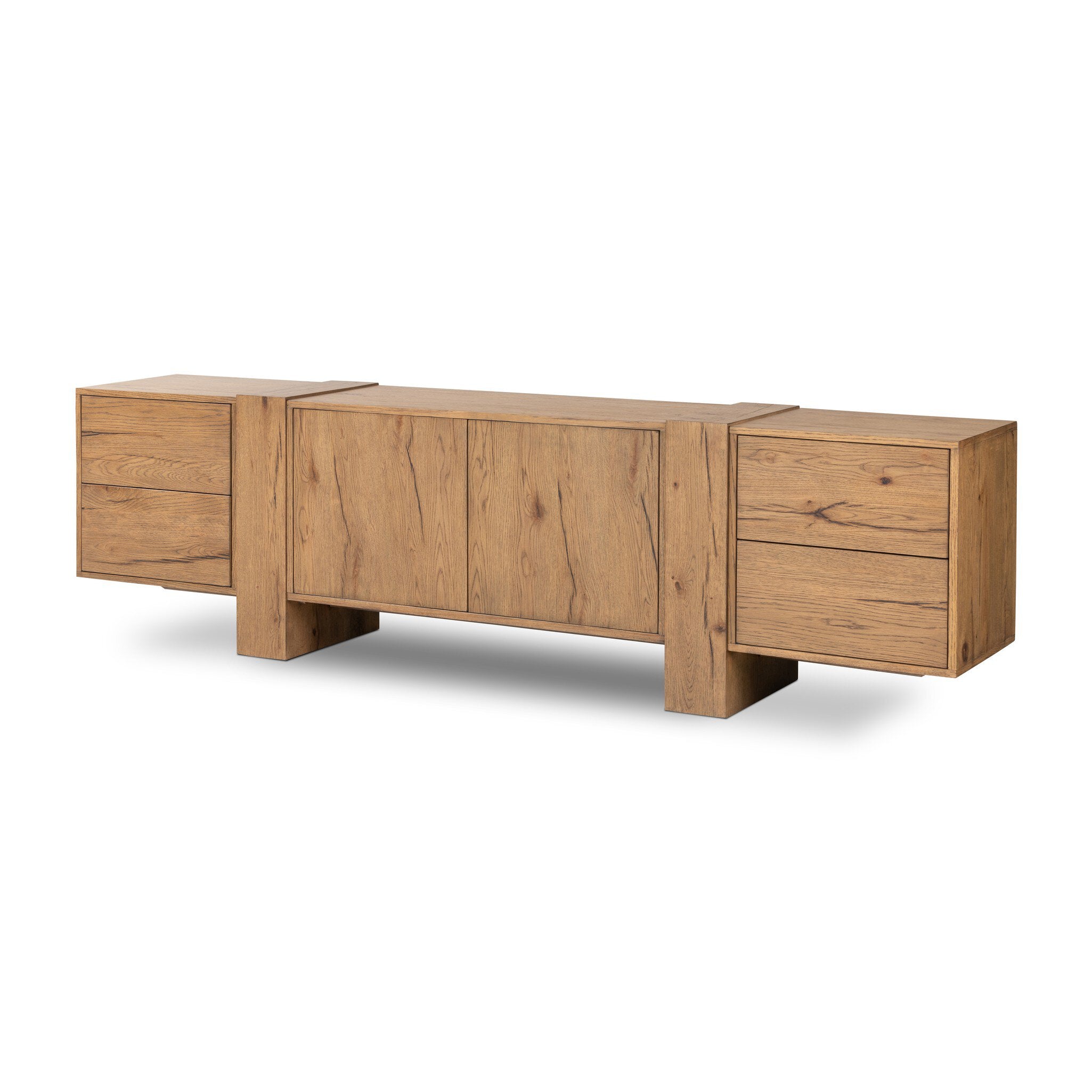 Shop furniture and discover interior design services in the Kansas City area. MegMade designs has been featured in Better Home and Gardens for their timeless cottage home design style. Visit the MegMade store in the Glencoe - Chicago area.