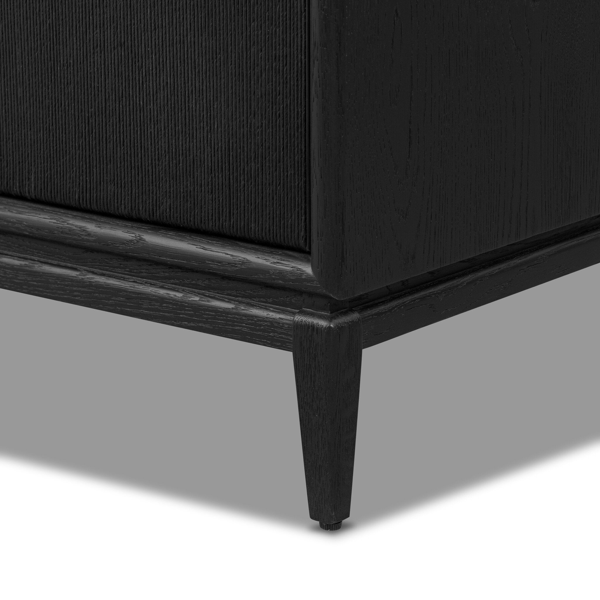 Shop cabinets and discover interior design services in the Los Angeles area. MegMade designs has been featured in Better Home and Gardens for their timeless farmhouse home design style. Visit the MegMade store in the River Forest - Chicago area.