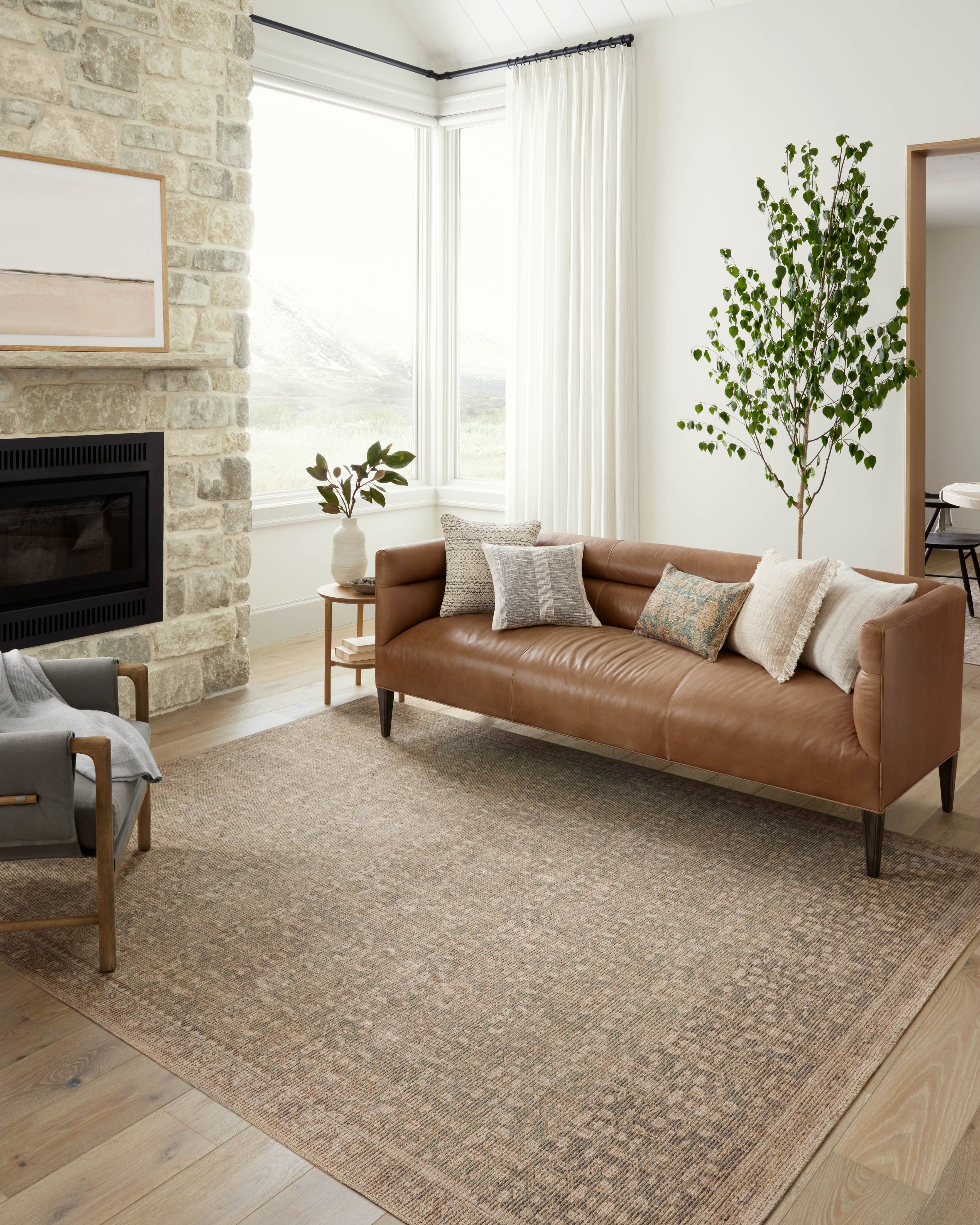 Shop credenzas and discover new construction services in the Seattle area. MegMade designs has been featured in DIY magazine for their cheerful painted furniture home design style. Visit the MegMade store in the Glen Ellyn - Chicago area.