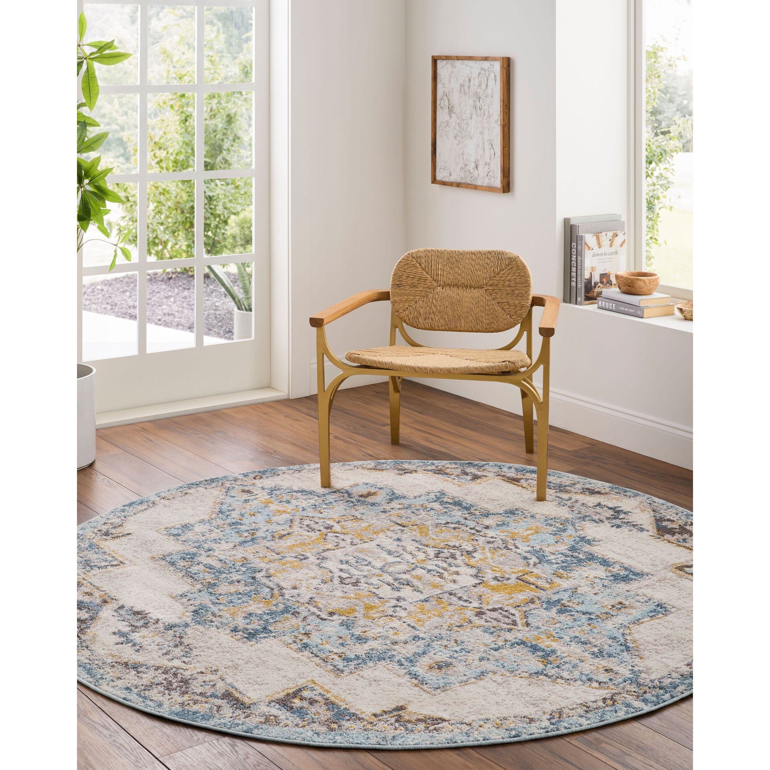 Shop sofas and discover room and home design services in the Seattle area. MegMade designs has been featured in HGTV magazine for their vintage modern farmhouse home design style. Visit the MegMade store in the Wrigleyville - Chicago area.