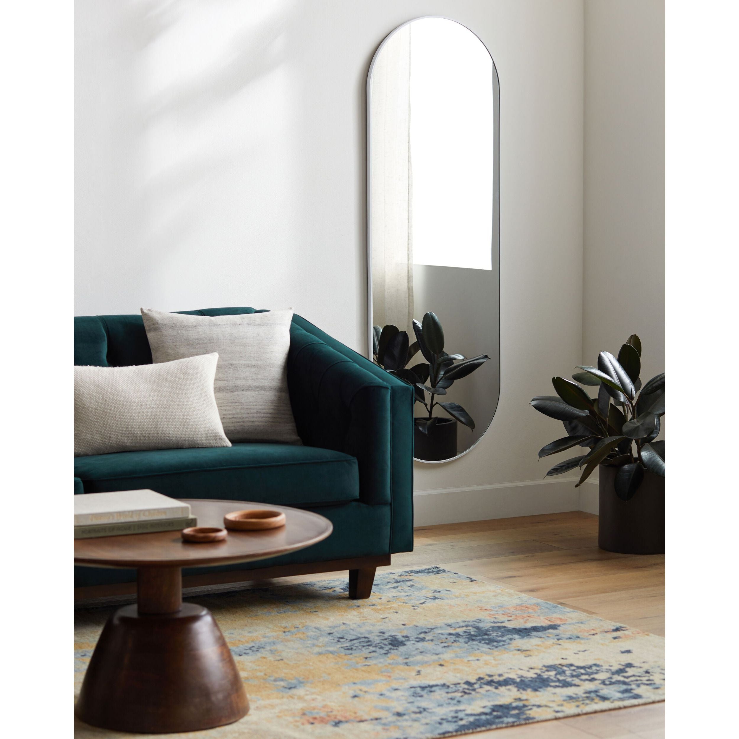 Shop buffets and discover refinishing services in the Seattle area. MegMade designs has been featured in DIY magazine for their vintage modern cape cod home design style. Visit the MegMade store in the Arlington Heights - Chicago area.