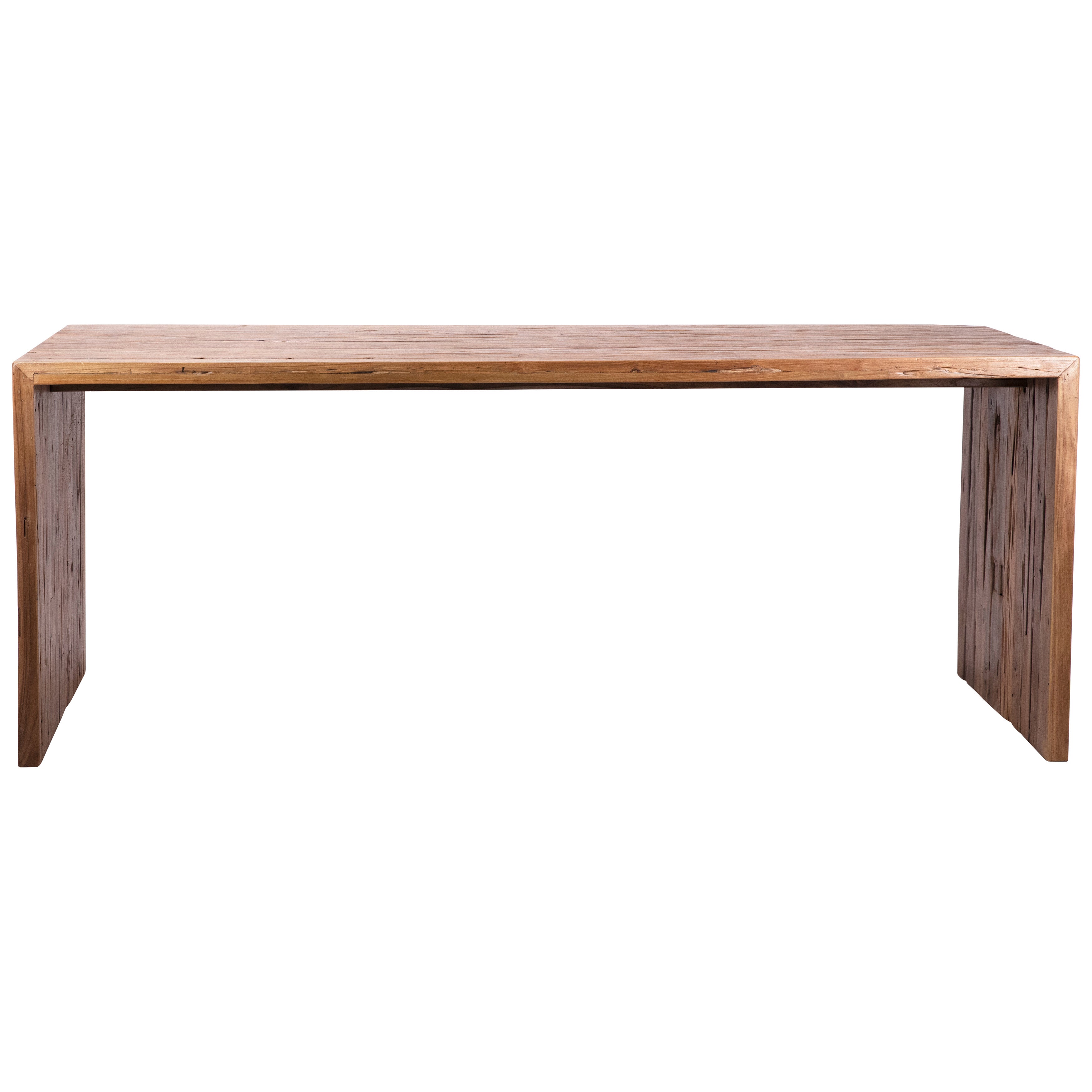 Shop cabinets and discover new construction services in the Chicago area. MegMade designs has been featured in DIY magazine for their custom cape cod home design style. Visit the MegMade store in the New Buffalo - Chicago area.