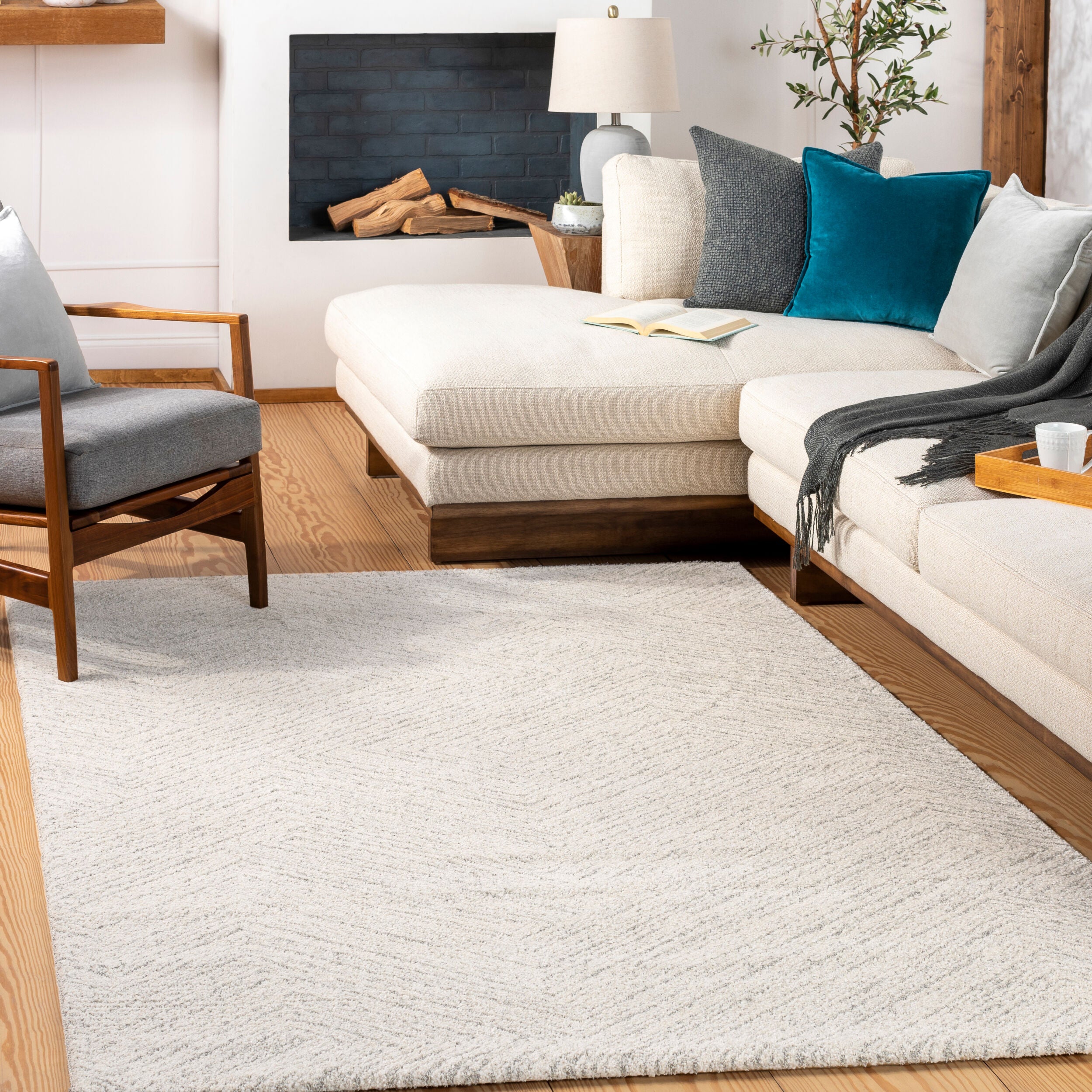 Shop credenzas and discover furniture makeover services services in the Tampa area. MegMade designs has been featured in Better Home and Gardens for their vintage farmhouse living room home design style. Visit the MegMade store in the Streeterville - Chicago area.