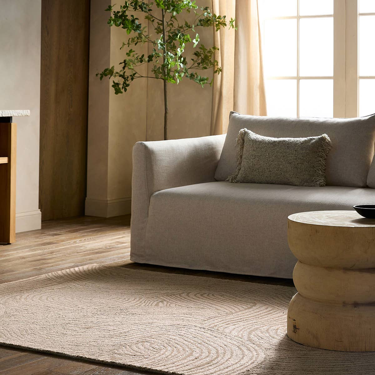 Shop chandeliers and discover room design services in the Boston area. MegMade designs has been featured in Renovation Goldmine for their modern traditional painted furniture home design style. Visit the MegMade store in the Lincoln Park - Chicago area.