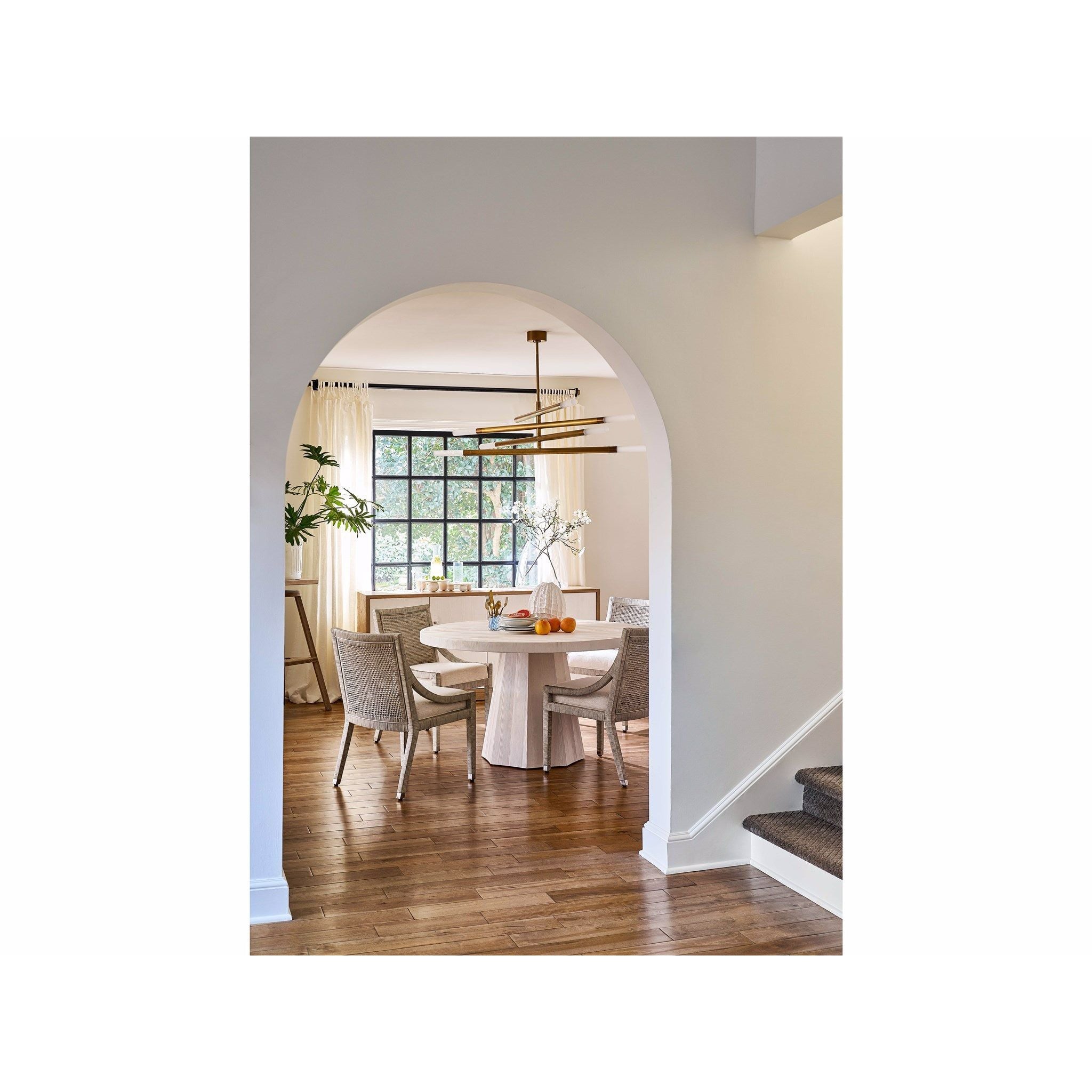 Shop artwork and discover furniture makeover services services in the Kansas City area. MegMade designs has been featured in Midwest Living for their high end farmhouse home design style. Visit the MegMade store in the River North - Chicago area.
