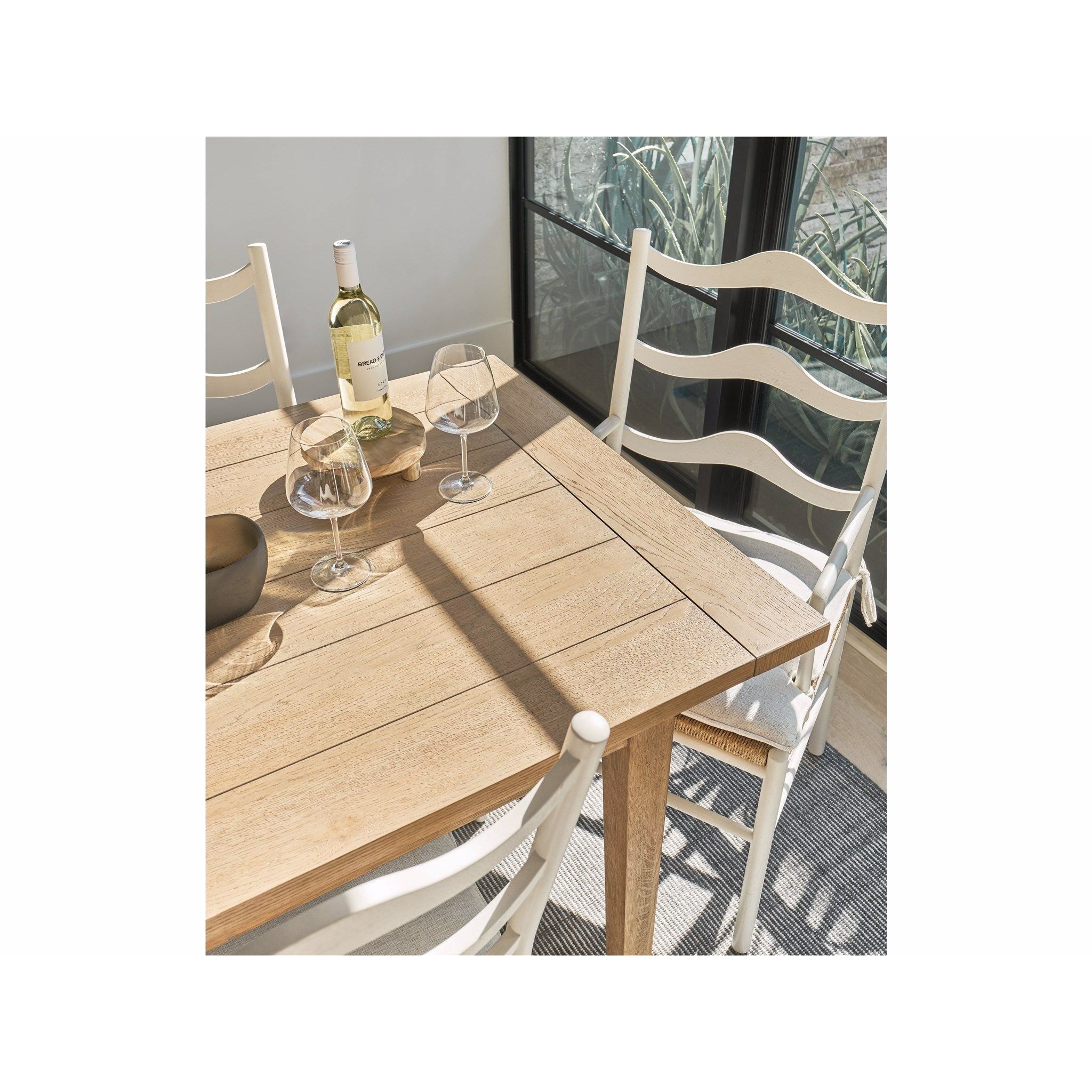 Shop buffets and discover furniture makeover services services in the Kansas City area. MegMade designs has been featured in Renovation Goldmine for their coastal craftsman home design style. Visit the MegMade store in the Ukrainian Village - Chicago area.