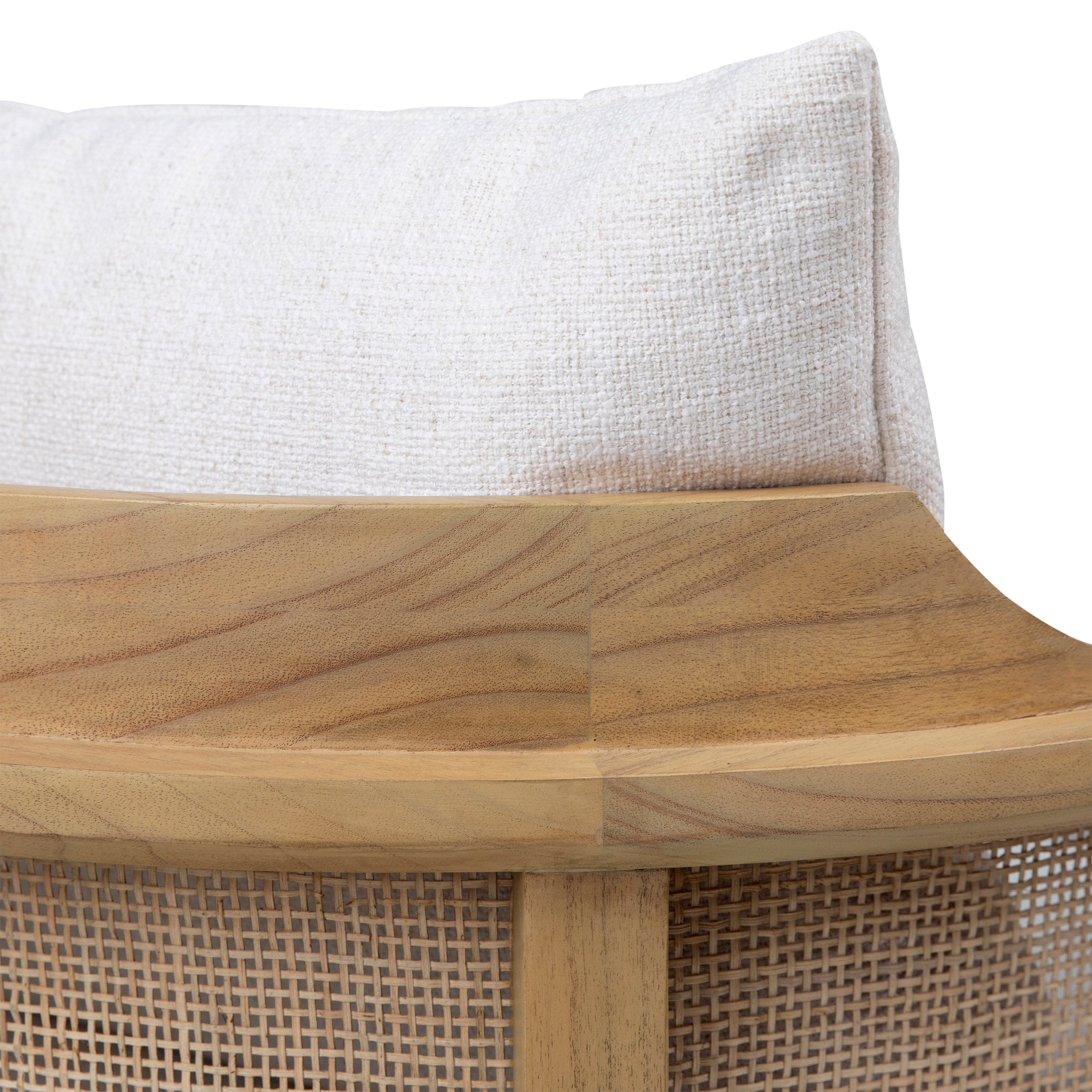 Shop chairs and discover interior design services in the Lincoln Park area. MegMade designs has been featured in New York Times for their vintage cape cod home design style. Visit the MegMade store in the Arlington Heights - Chicago area.