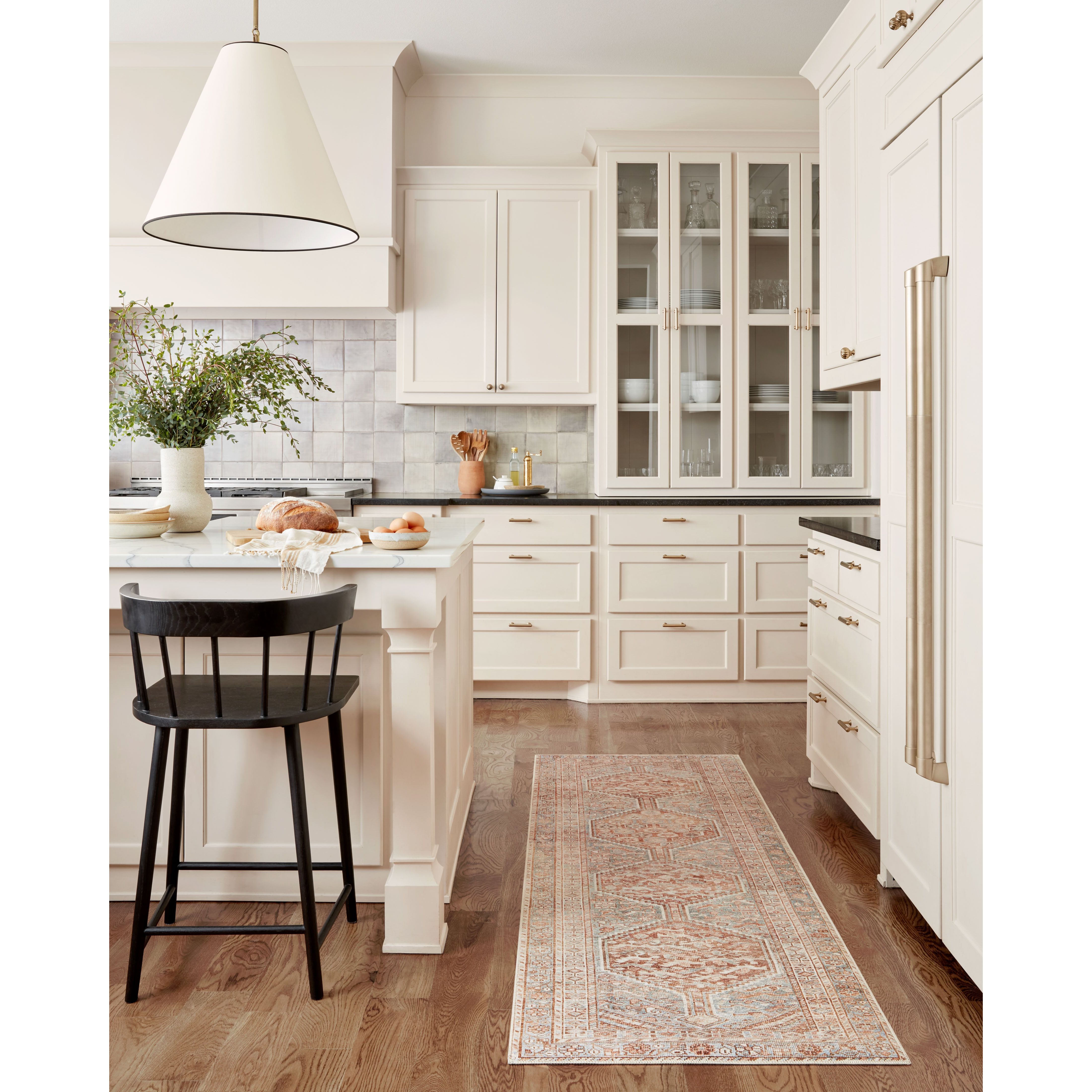 Shop credenzas and discover new construction services in the Austin area. MegMade designs has been featured in DIY magazine for their transitional bungalow home design style. Visit the MegMade store in the Lincoln Park - Chicago area.
