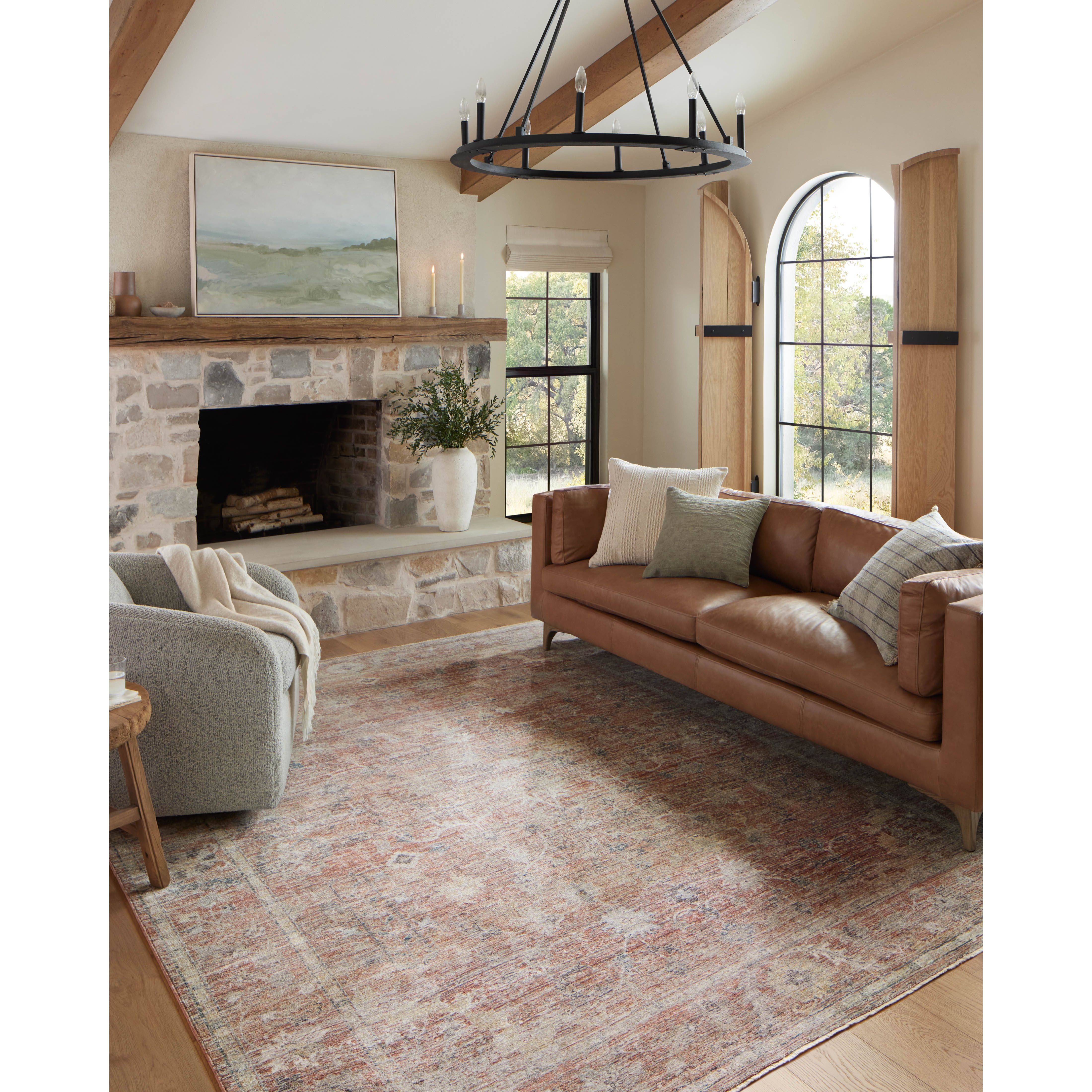 Shop lighting and discover new construction services in the Dallas area. MegMade designs has been featured in Better Home and Gardens for their lacquered victorian home design style. Visit the MegMade store in the Crystal Lake - Chicago area.