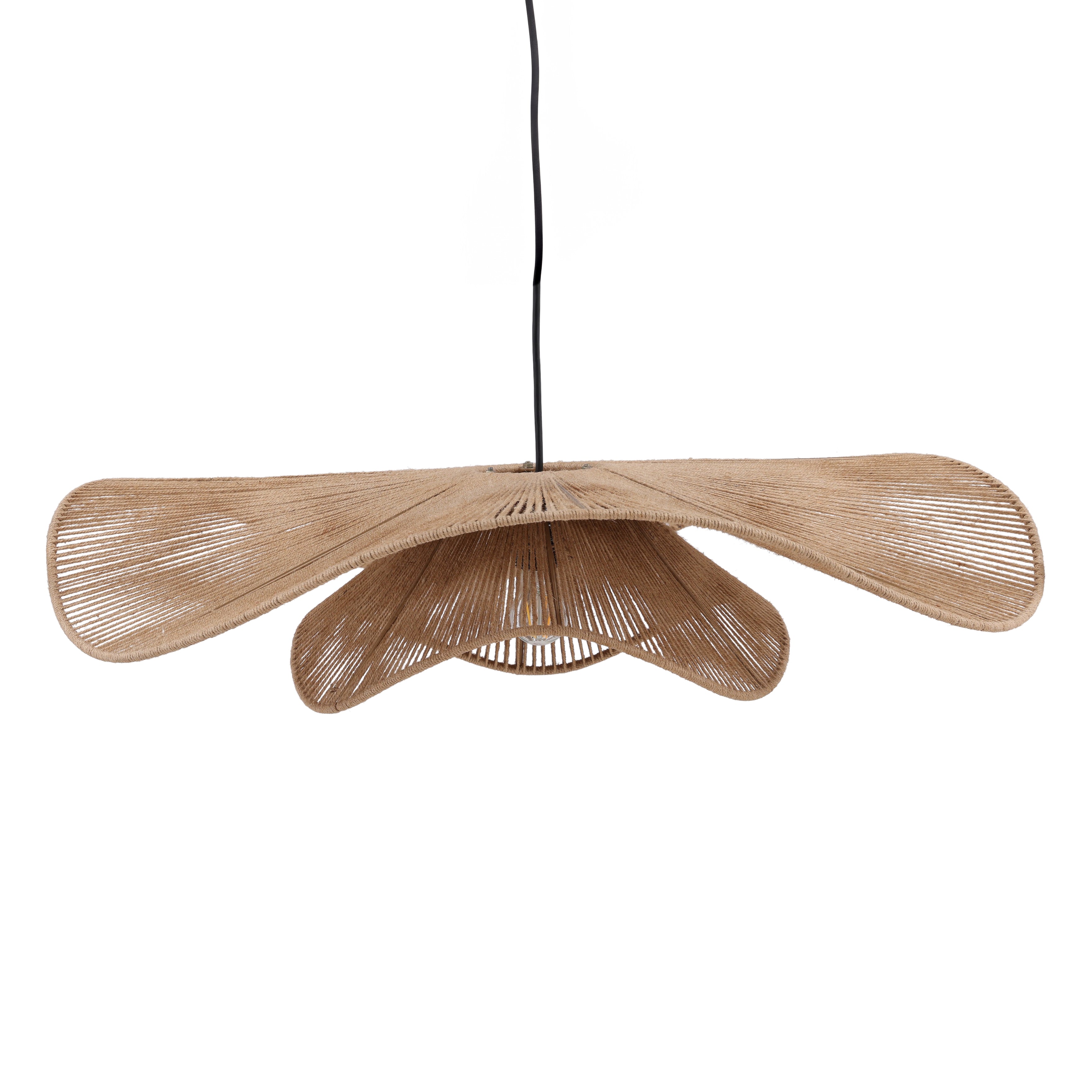 Shop chandeliers and discover new construction services in the Tampa area. MegMade designs has been featured in Midwest Living for their english countryside victorian home design style. Visit the MegMade store in the Union Pier - Chicago area.