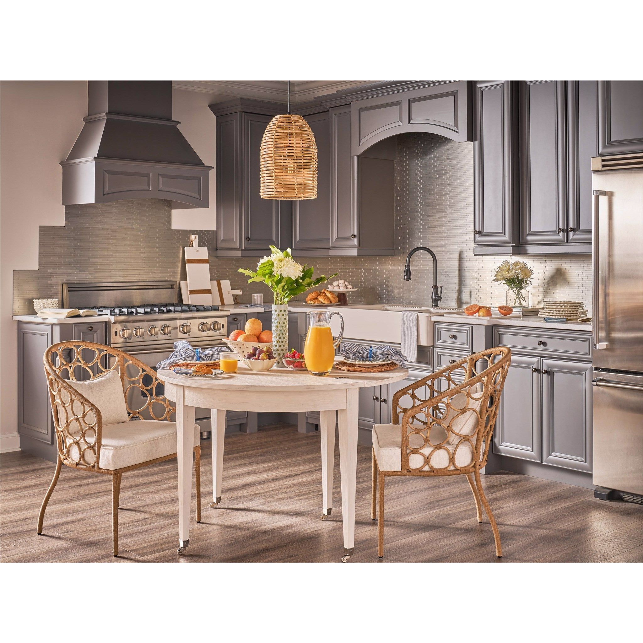 Shop credenzas and discover furniture makeover services services in the New York City area. MegMade designs has been featured in HGTV television for their english countryside mid-century modern home design style. Visit the MegMade store in the Carmel - Chicago area.