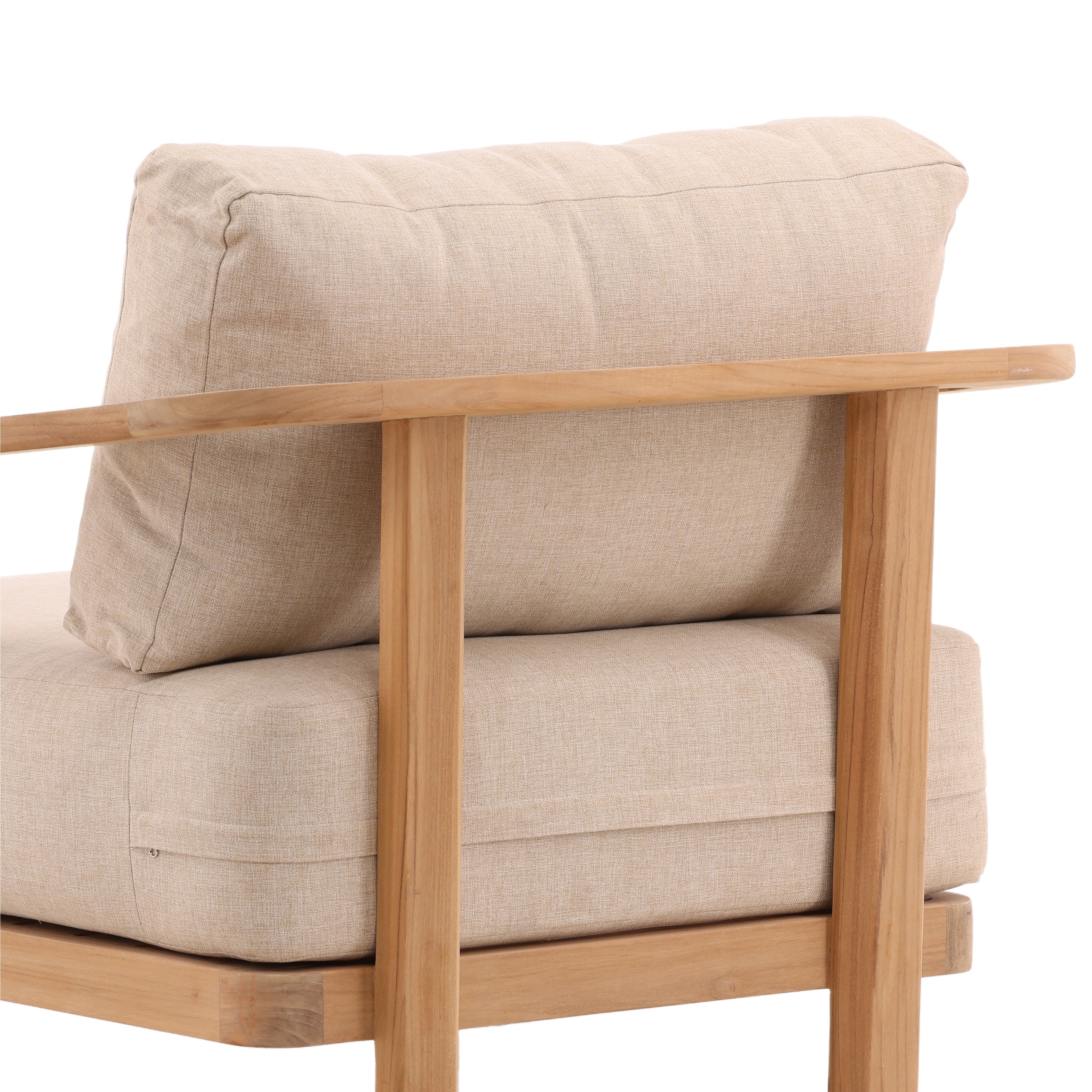Shop sofas and discover room and home design services in the Des Moines area. MegMade designs has been featured in Wall Street Journal for their custom farmhouse living room home design style. Visit the MegMade store in the River North - Chicago area.