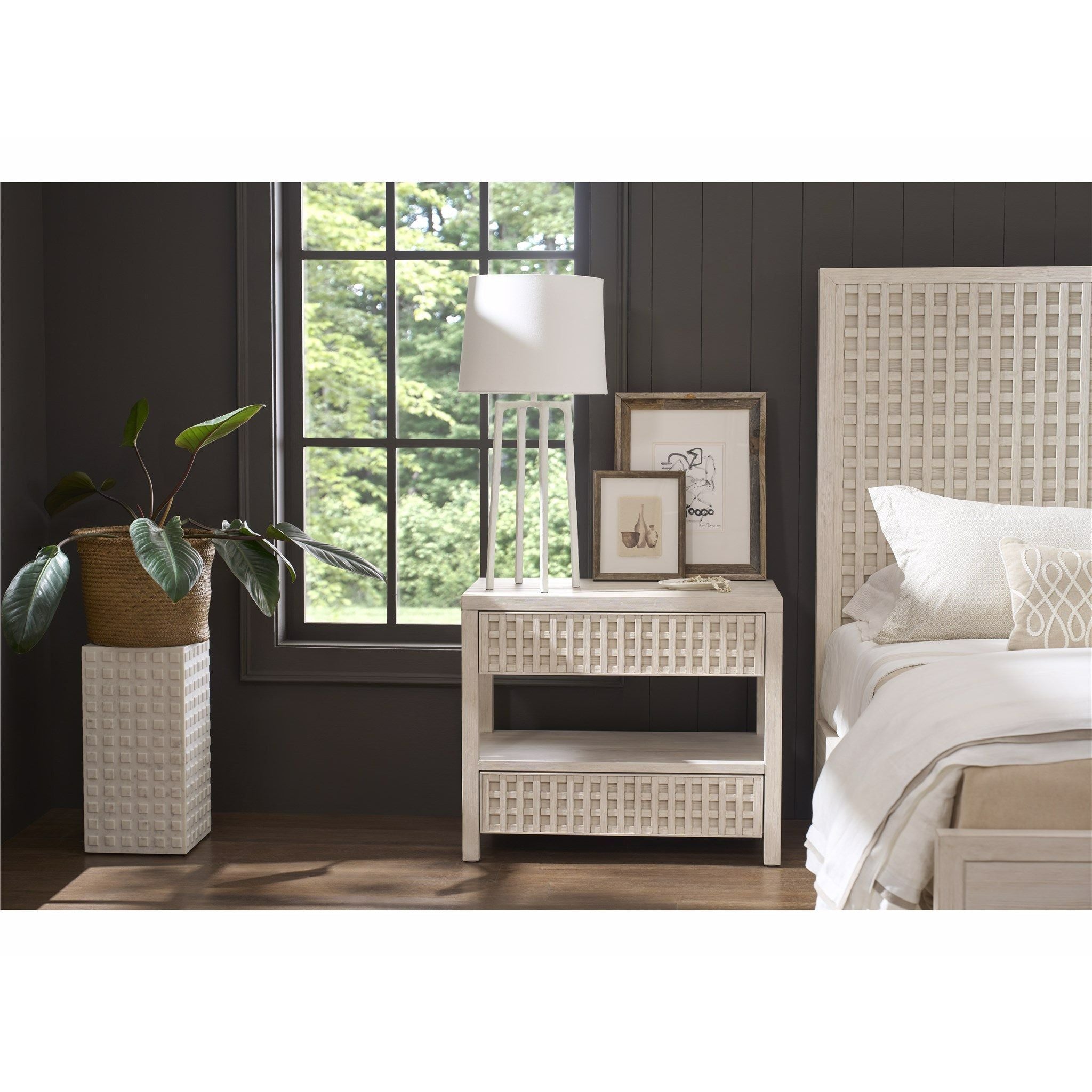 Shop buffets and discover new construction services in the Boston area. MegMade designs has been featured in Wall Street Journal for their coastal farmhouse living room home design style. Visit the MegMade store in the Winnetka - Chicago area.