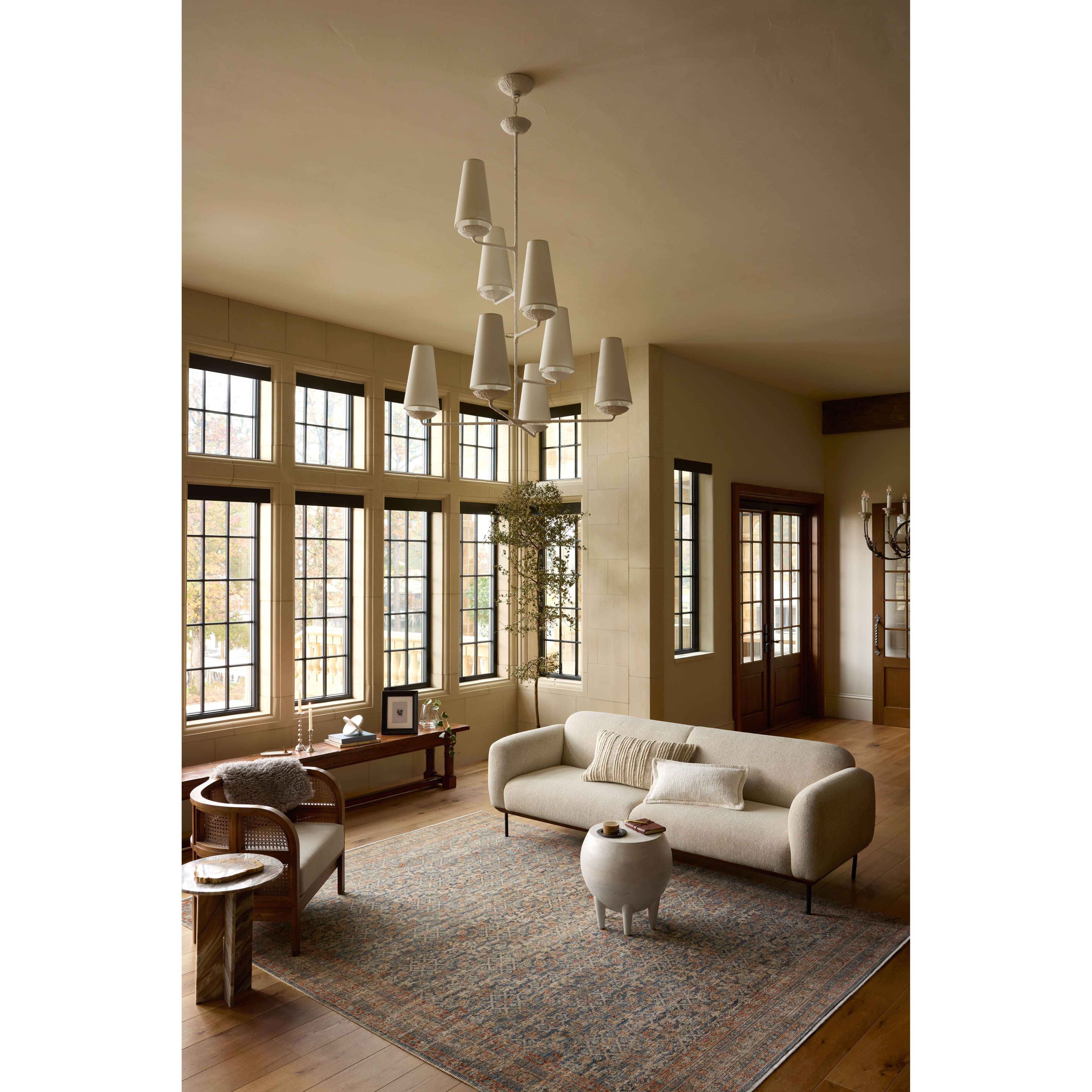 Shop sofas and discover furniture makeover services services in the Nantucket area. MegMade designs has been featured in Wall Street Journal for their cottage bungalow home design style. Visit the MegMade store in the Culver - Chicago area.