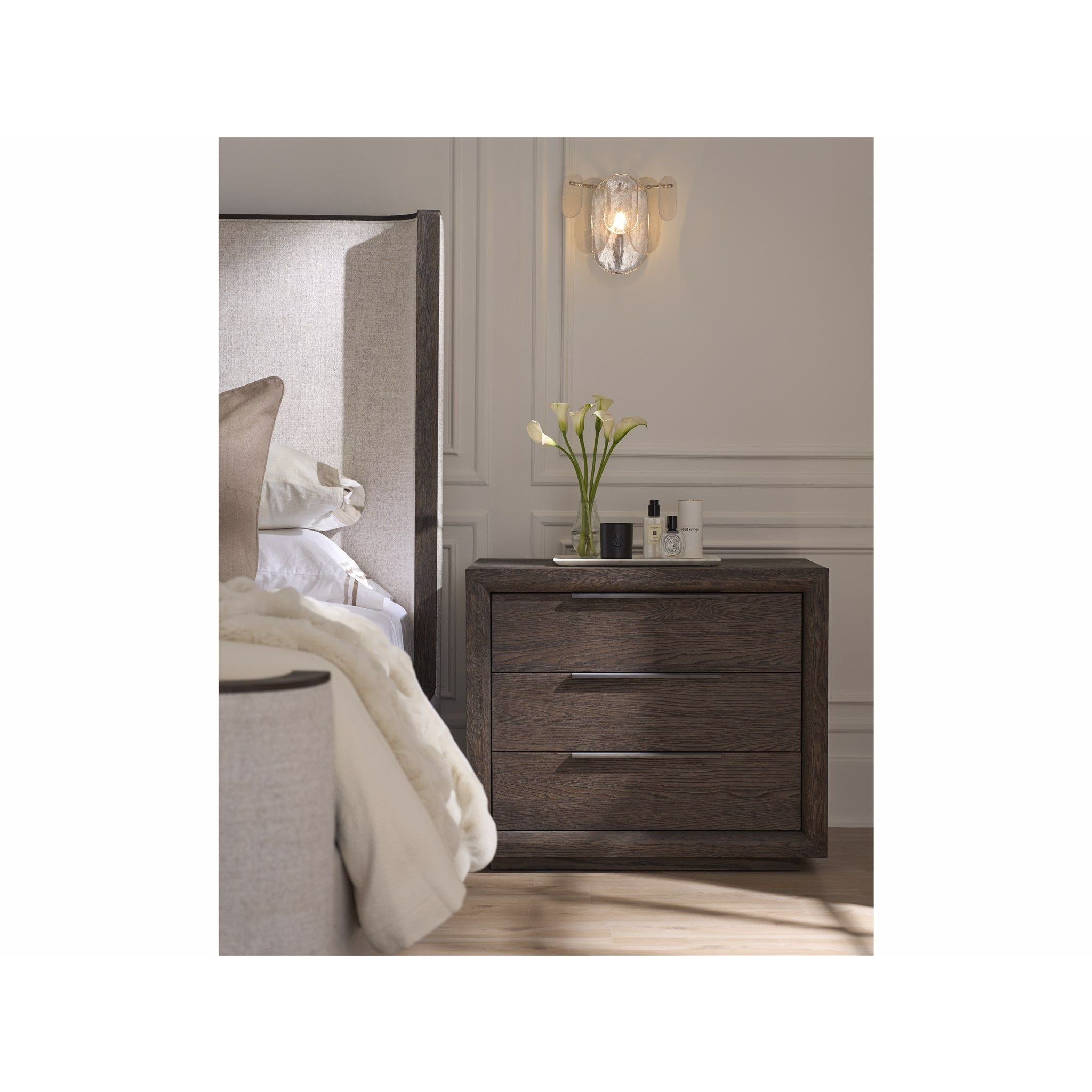 Shop lighting and discover refinishing services in the Austin area. MegMade designs has been featured in Midwest Living for their transitional mid-century modern home design style. Visit the MegMade store in the Union Pier - Chicago area.
