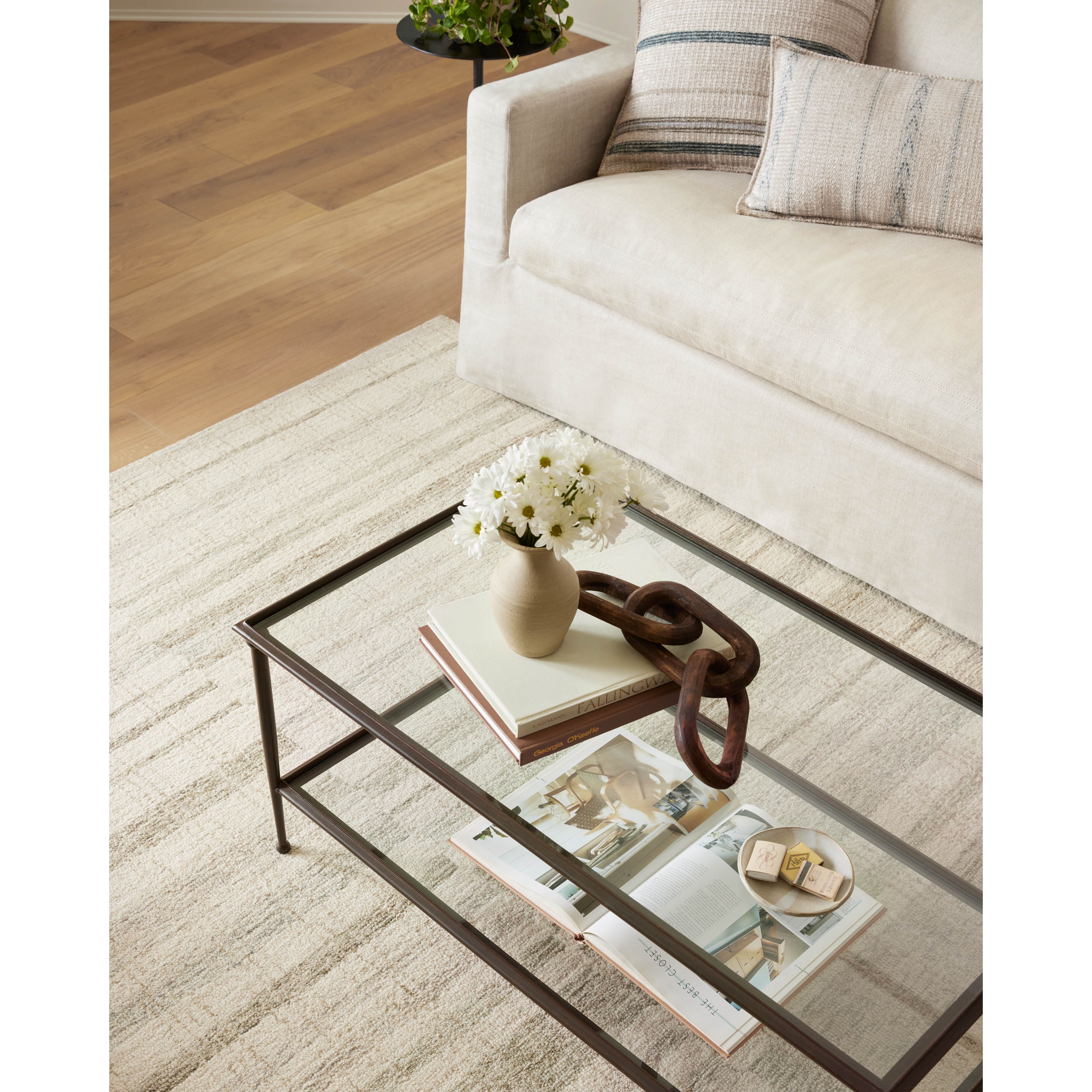 Shop buffets and discover refinishing services in the Austin area. MegMade designs has been featured in Better Home and Gardens for their eclectic cottage home design style. Visit the MegMade store in the Niles Michigan - Chicago area.