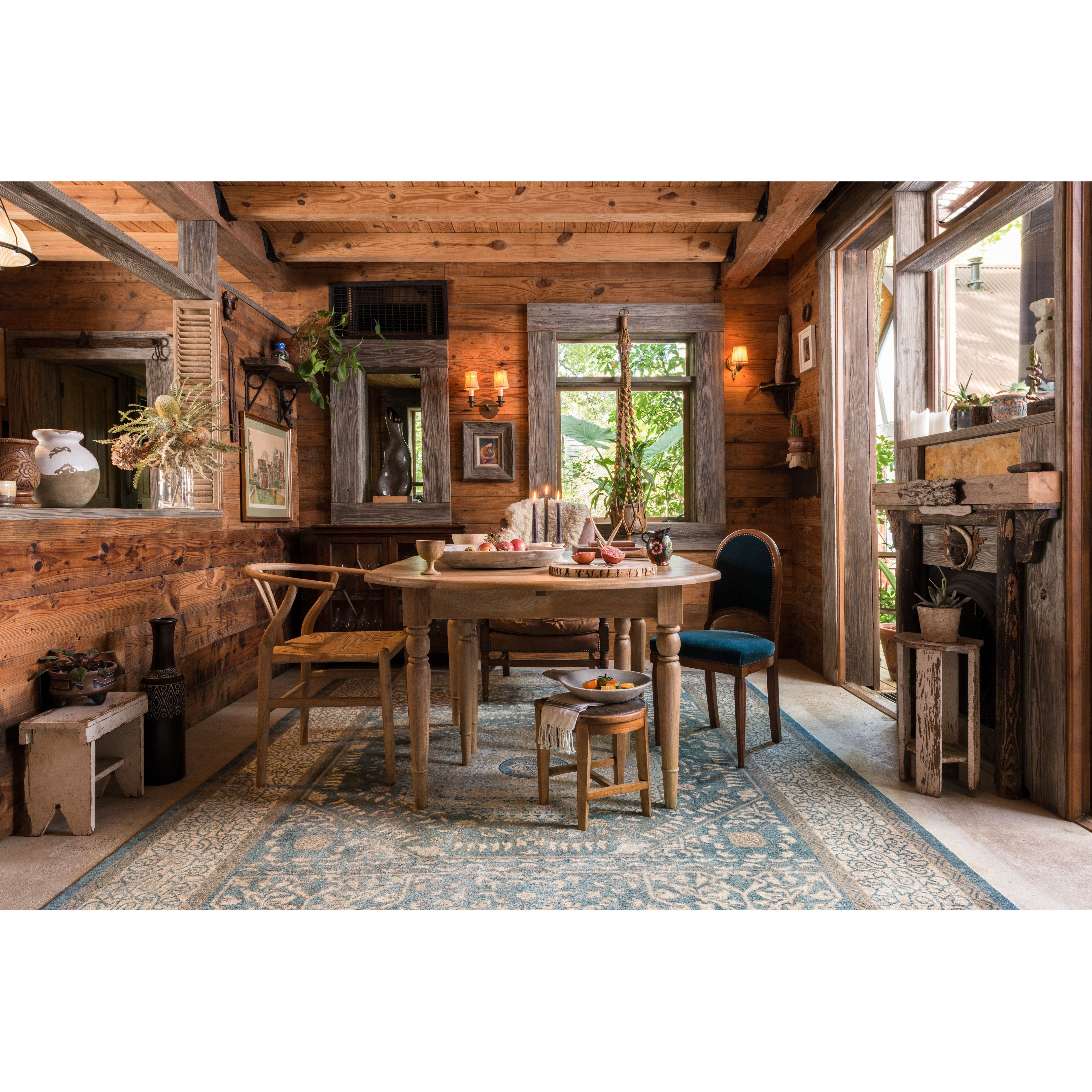 Shop buffets and discover new construction services in the Austin area. MegMade designs has been featured in DIY magazine for their one-of-a-kind cottage home design style. Visit the MegMade store in the Uptown - Chicago area.