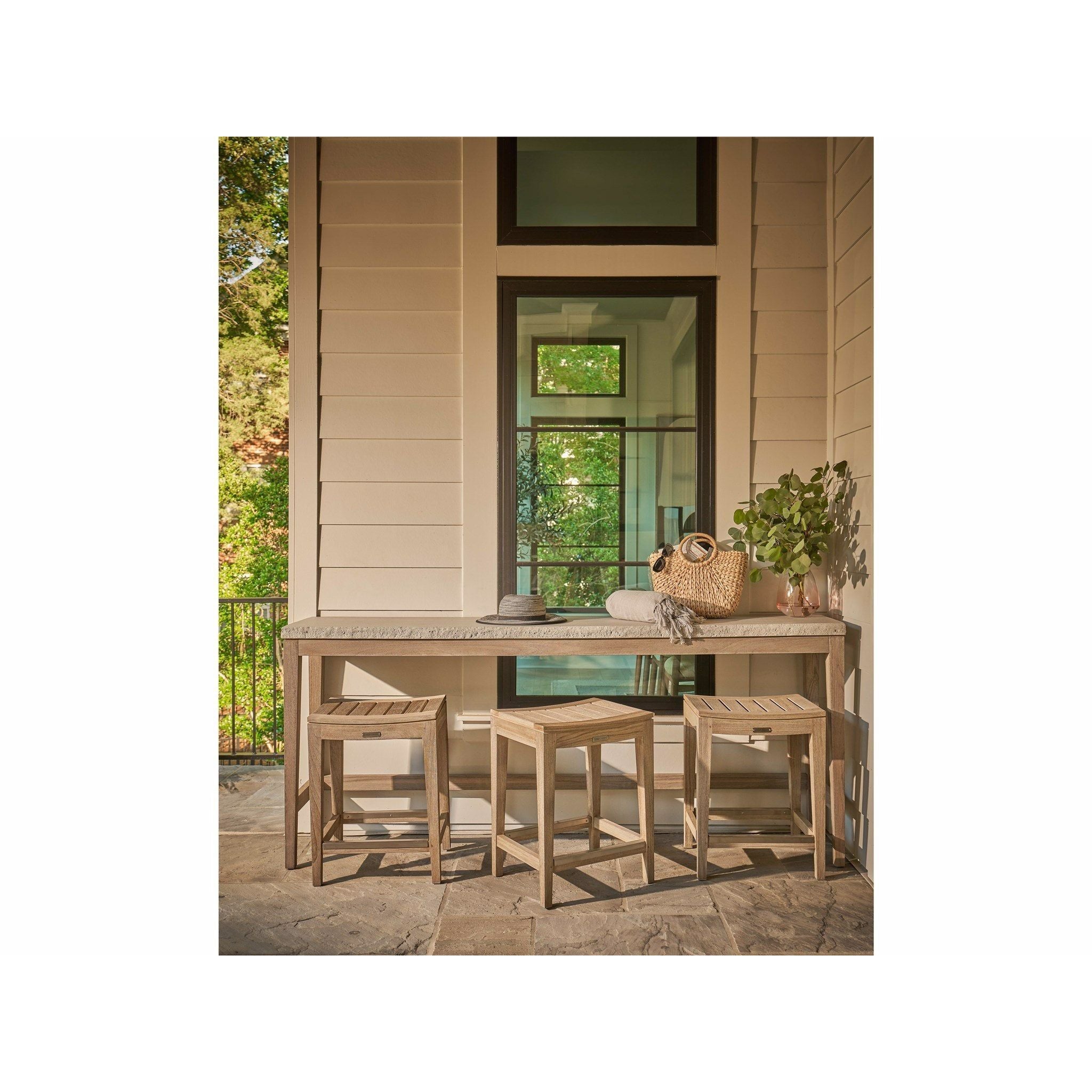 Shop buffets and discover room and home design services in the Kansas City area. MegMade designs has been featured in Better Home and Gardens for their granny chic before / after home design style. Visit the MegMade store in the Andersonville - Chicago area.