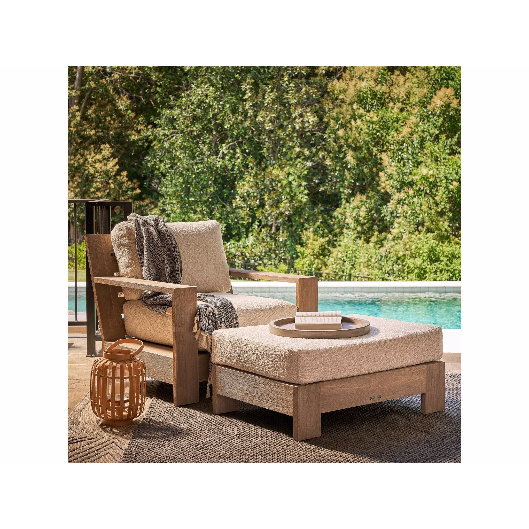 Shop cabinets and discover furniture makeover services services in the Arlington Heights area. MegMade designs has been featured in Better Home and Gardens for their color drenched painted furniture home design style. Visit the MegMade store in the Wicker Park - Chicago area.