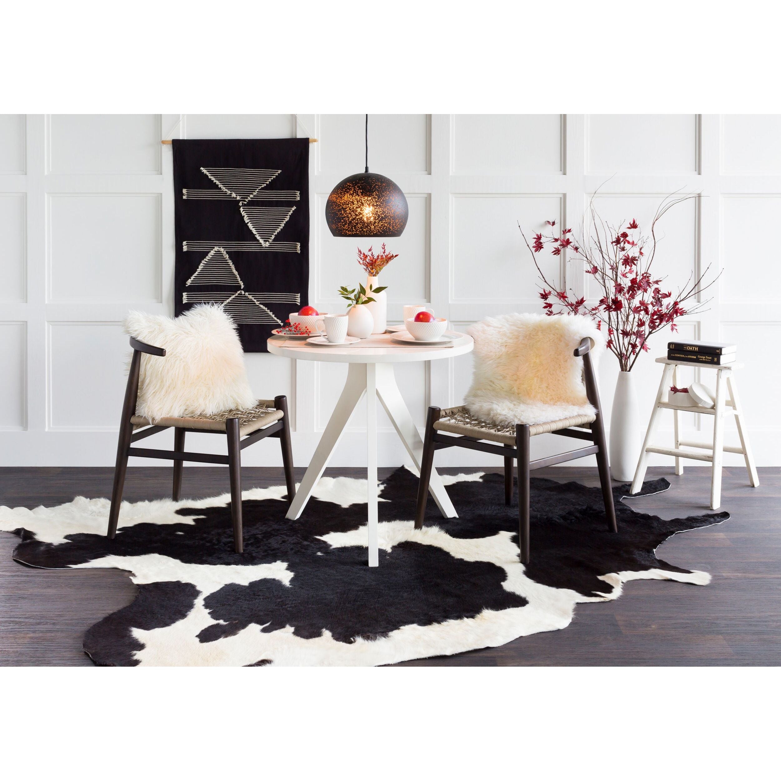 Shop buffets and discover new construction services in the Chicago area. MegMade designs has been featured in Wall Street Journal for their lacquered cabin home design style. Visit the MegMade store in the Valparaiso - Chicago area.