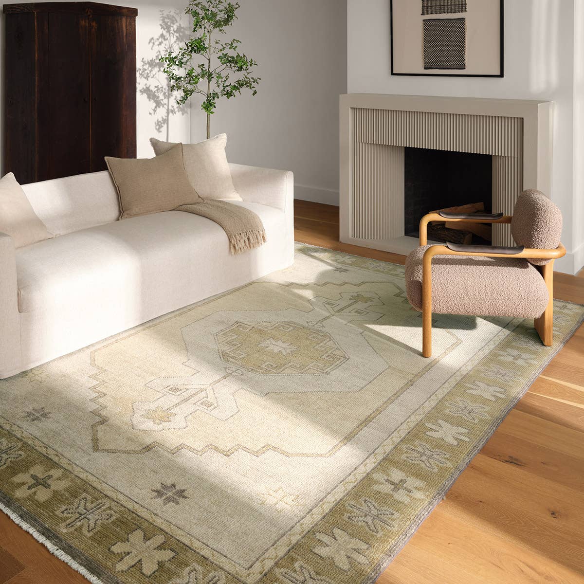 Shop chandeliers and discover remodeling services in the Los Angeles area. MegMade designs has been featured in DIY magazine for their modern traditional bungalow home design style. Visit the MegMade store in the River Forest - Chicago area.