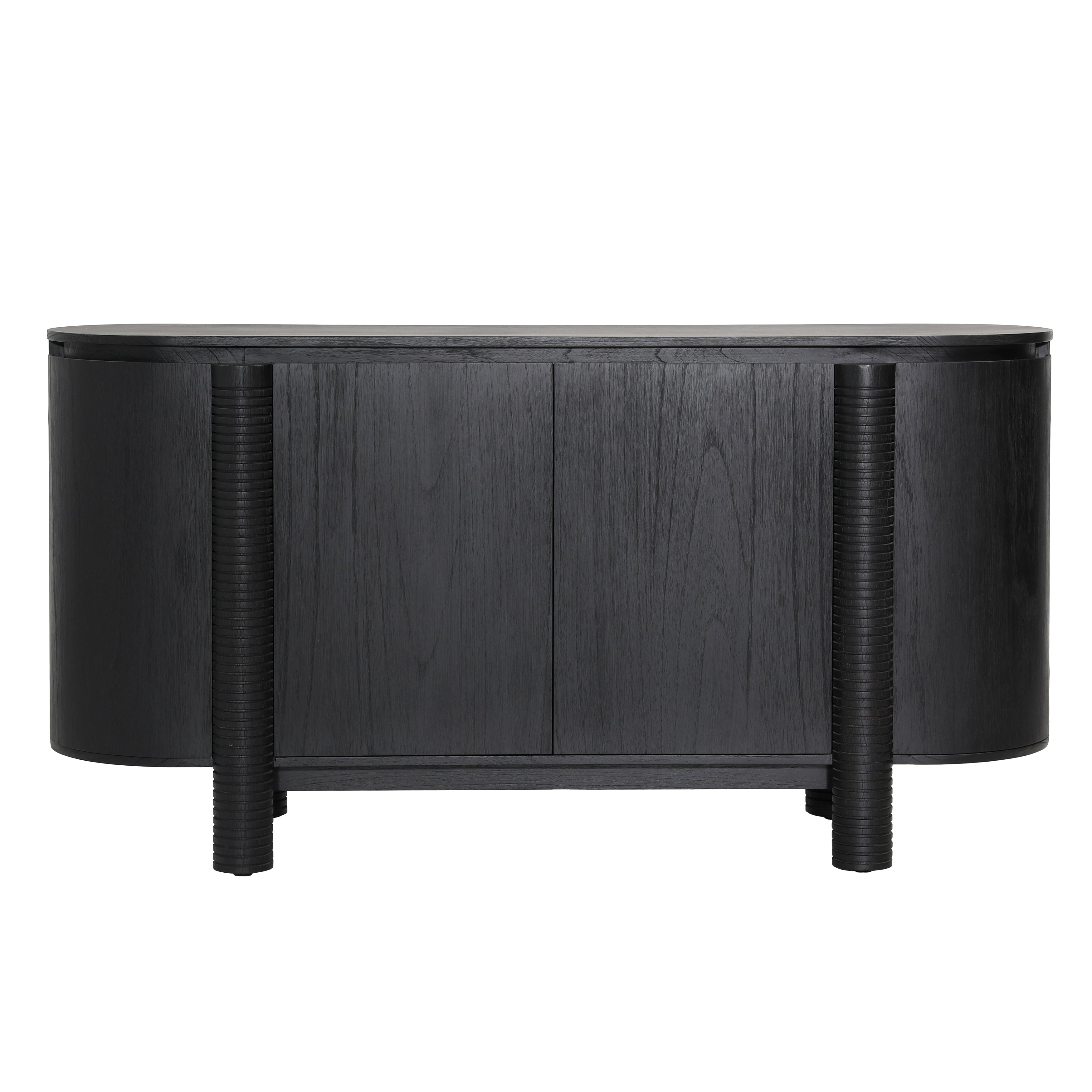 Shop furniture and discover room design services in the Arlington Heights area. MegMade designs has been featured in New York Times for their modern traditional cottage home design style. Visit the MegMade store in the Schaumburg - Chicago area.