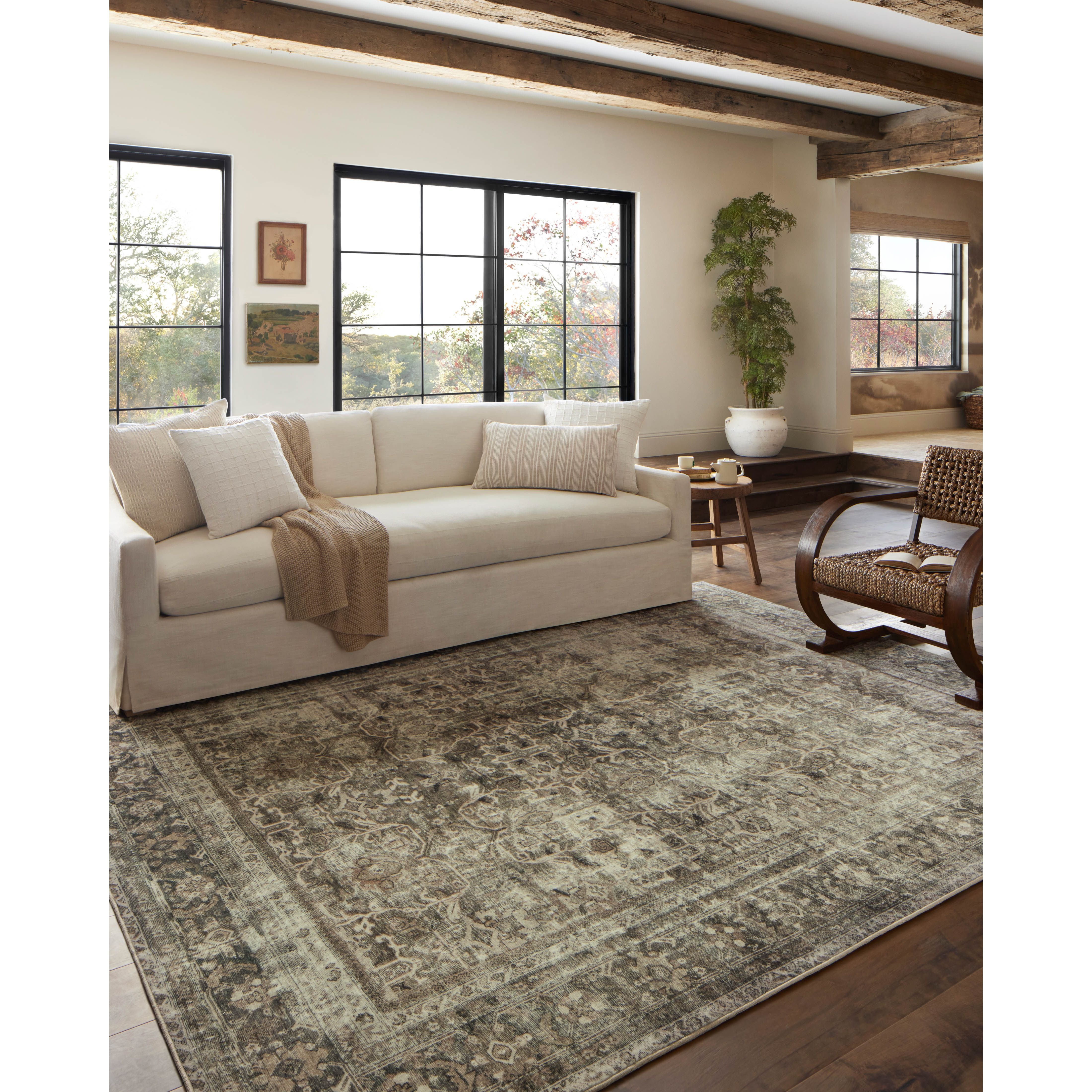 Shop artwork and discover room and home design services in the Des Moines area. MegMade designs has been featured in DIY magazine for their coastal mid-century modern home design style. Visit the MegMade store in the South Port - Chicago area.