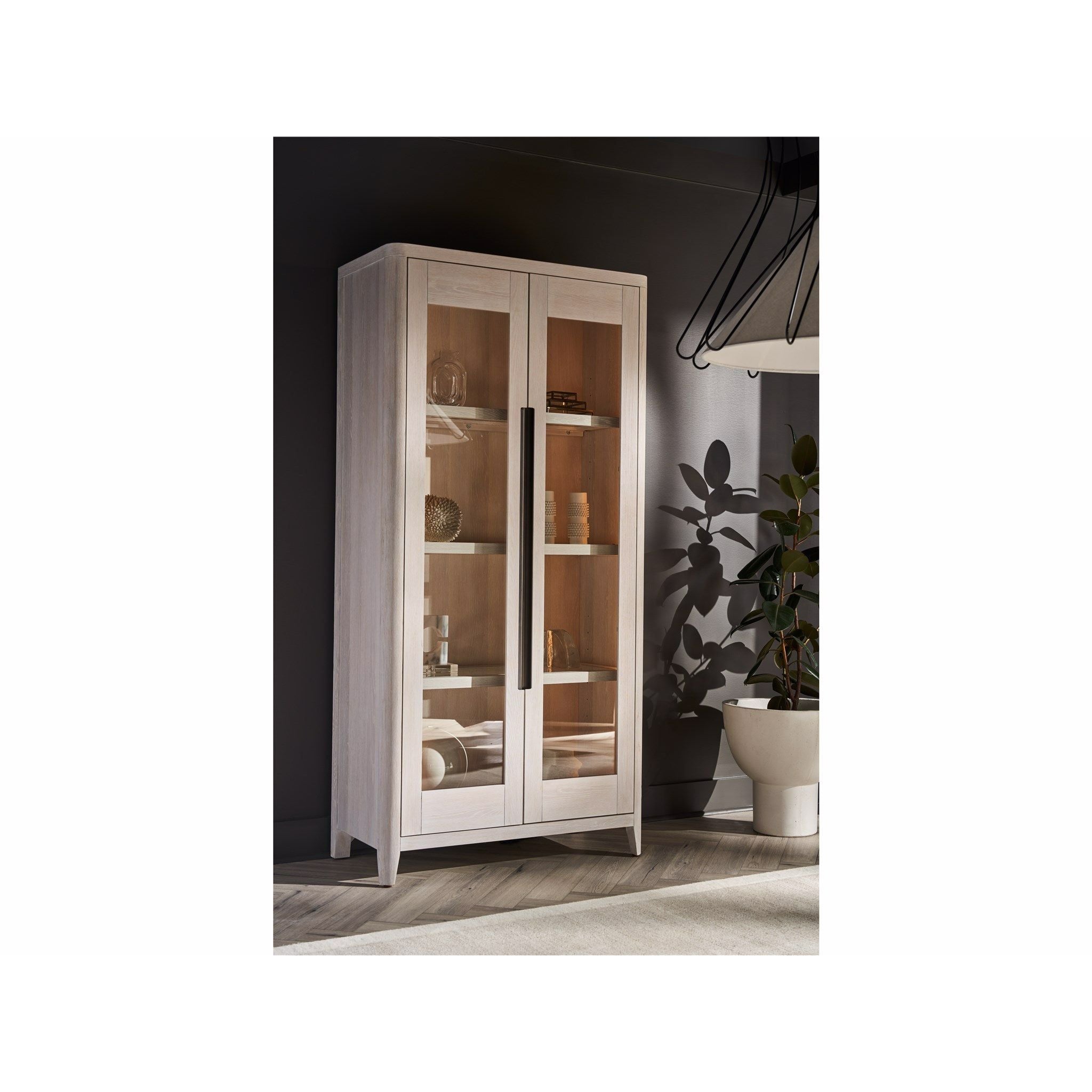 Shop lighting and discover refinishing services in the Washington DC area. MegMade designs has been featured in HGTV magazine for their high end victorian home design style. Visit the MegMade store in the Uptown - Chicago area.