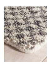 Load image into Gallery viewer, Hamburg Wool - Cotton Pattern Rug
