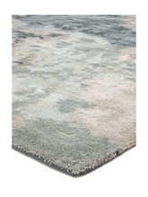 Load image into Gallery viewer, Vail Hand-Tufted Bamboo Rug
